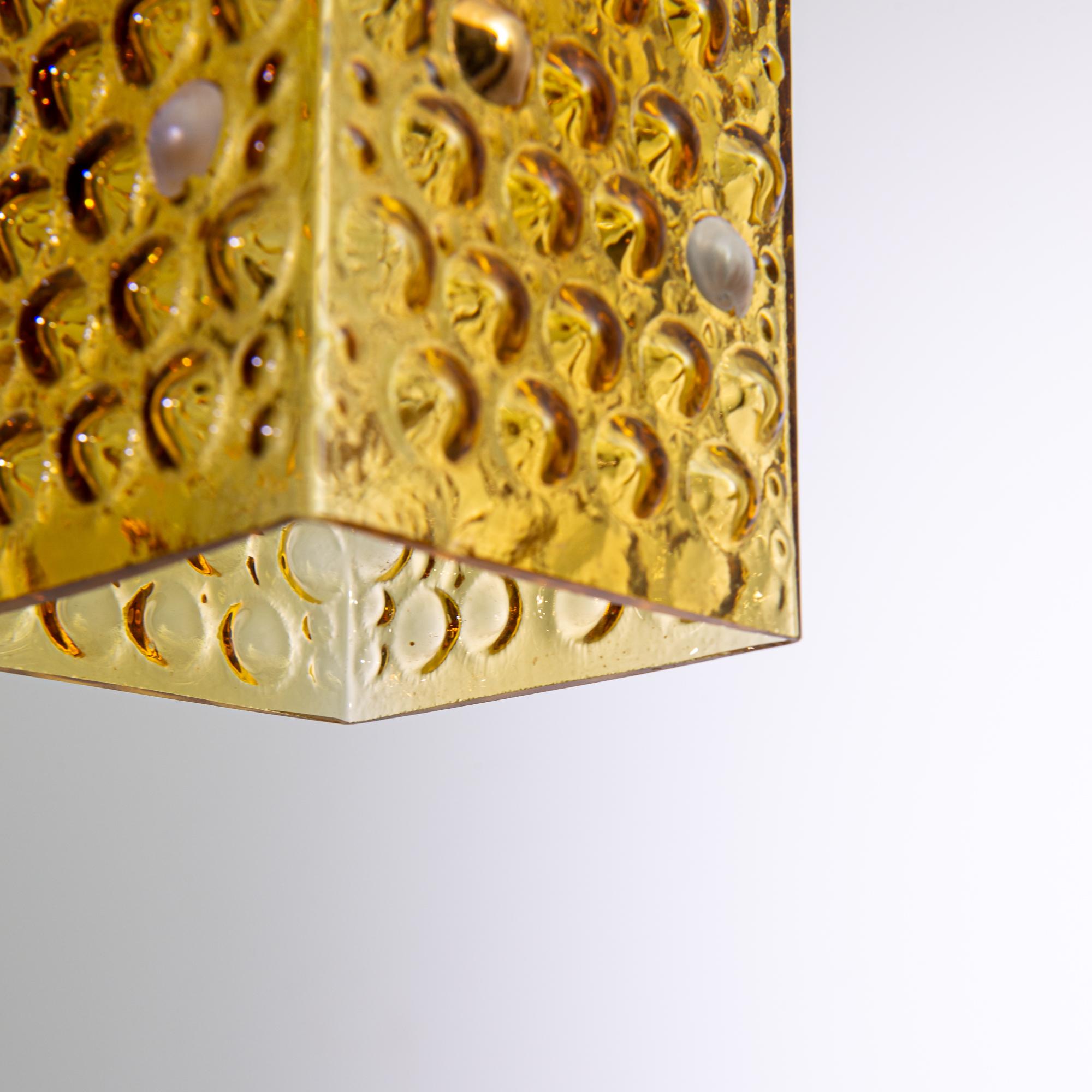 1960s Czech Yellow Brass and Glass Pendant Lamp For Sale 3