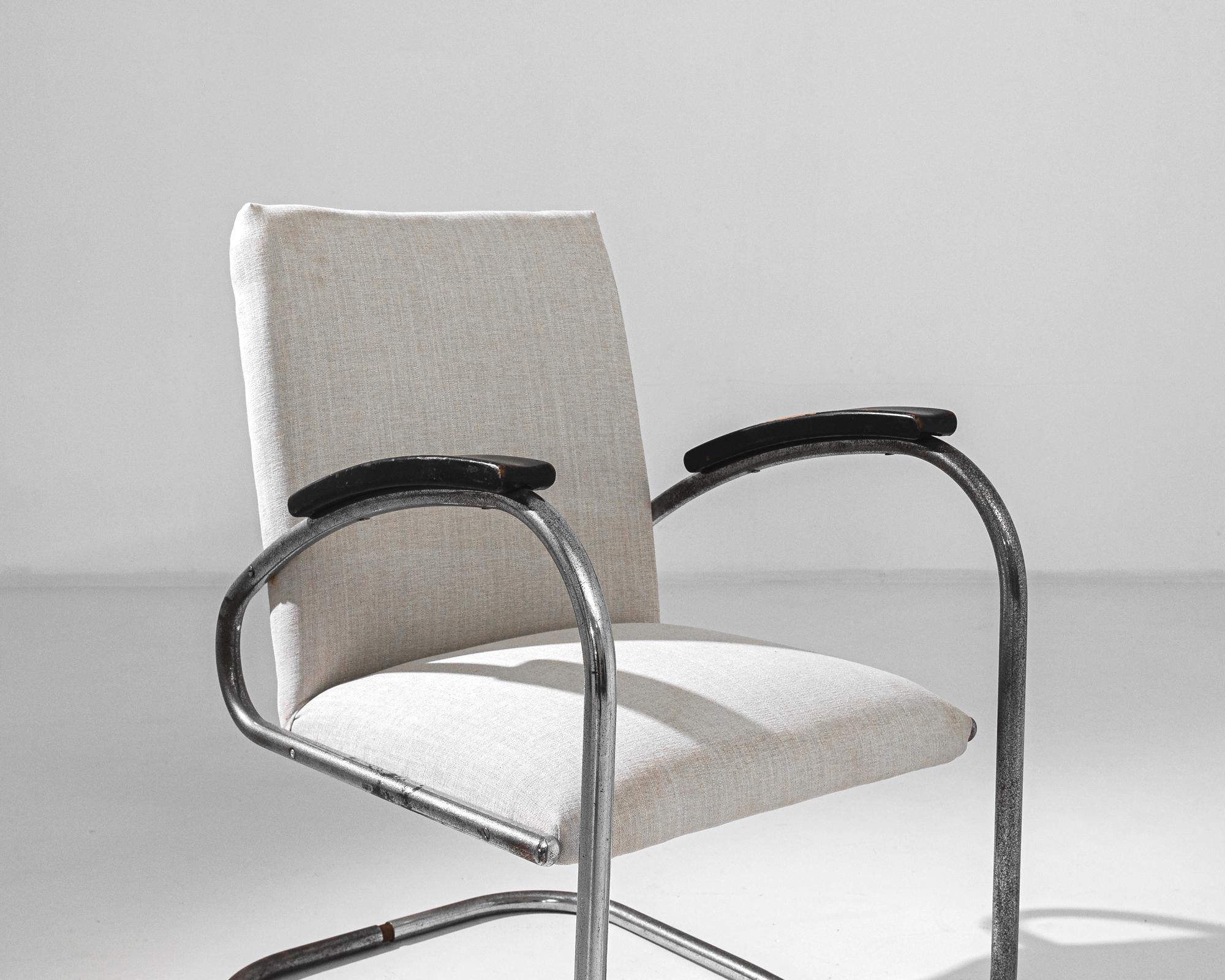 1960s Czechia Metal Armchair In Good Condition For Sale In High Point, NC