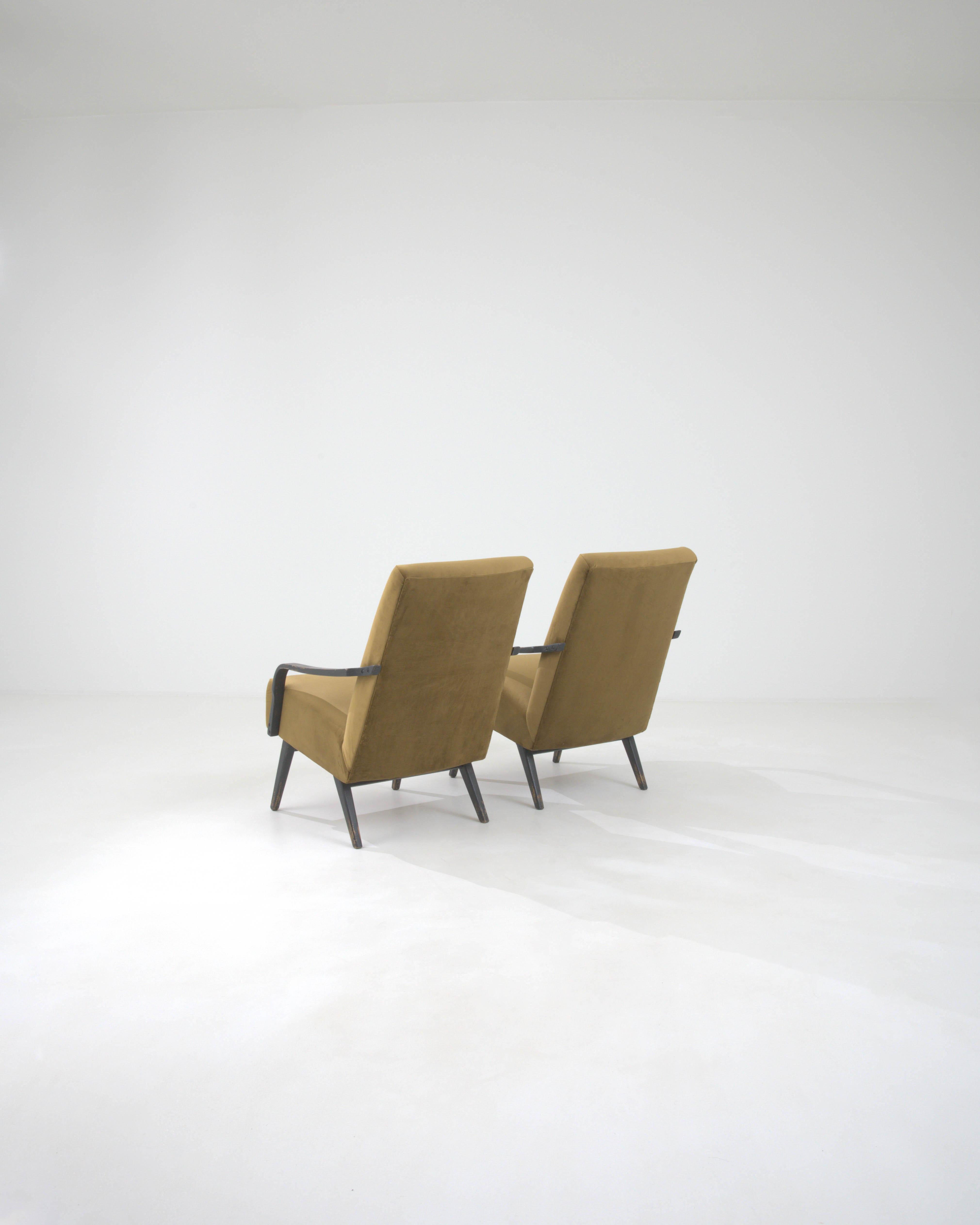 1960s Czechia Upholstered Armchairs, a Pair 1