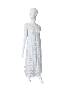 1960s Daisy Lace Wedding Cape Train XS