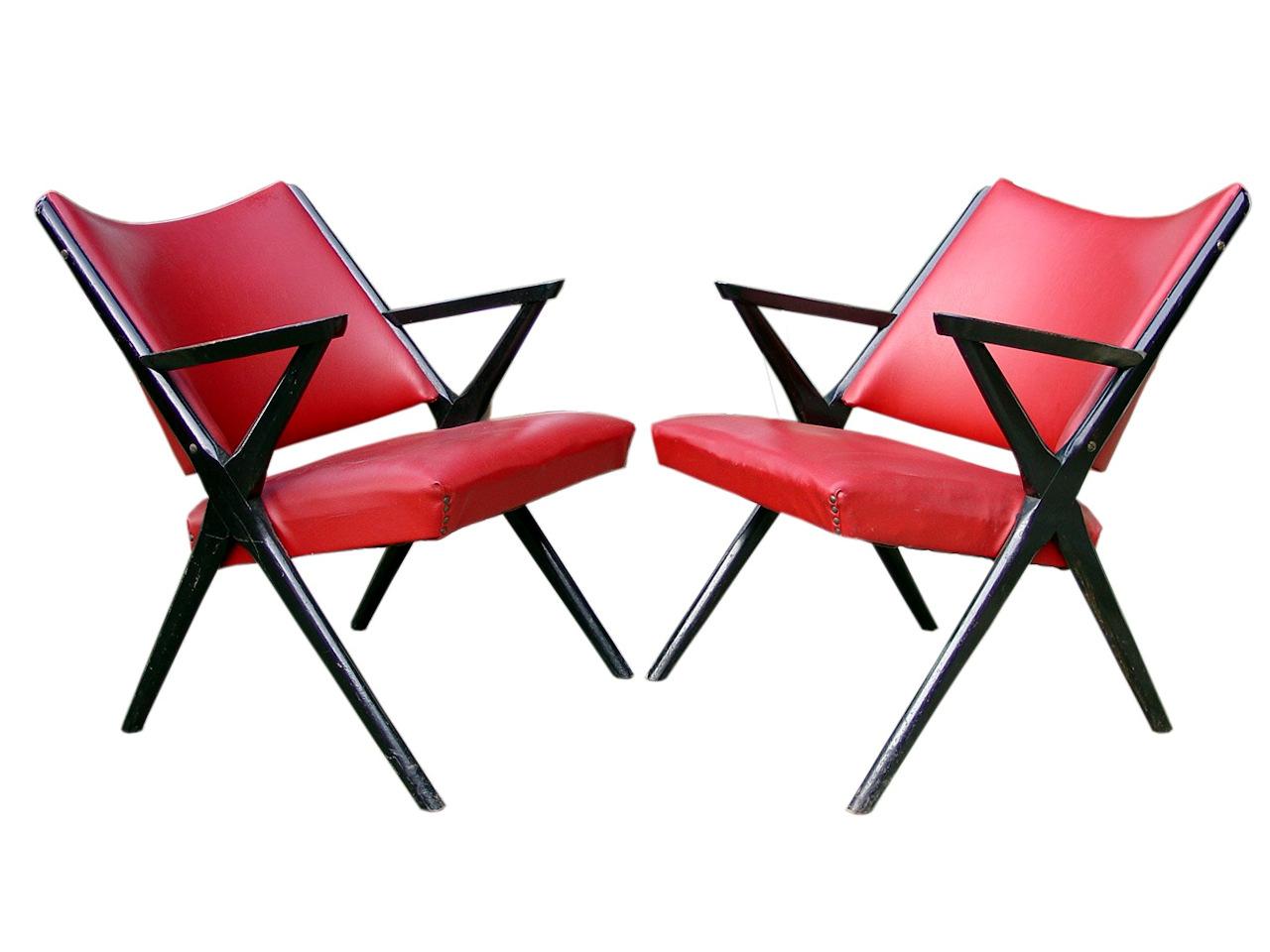 Dal Vera design Italy set de deux fauteuils années '50 midcentury

 bois laqué noir et simili cuir rouge,

 mesure ; 28 pouces x 24