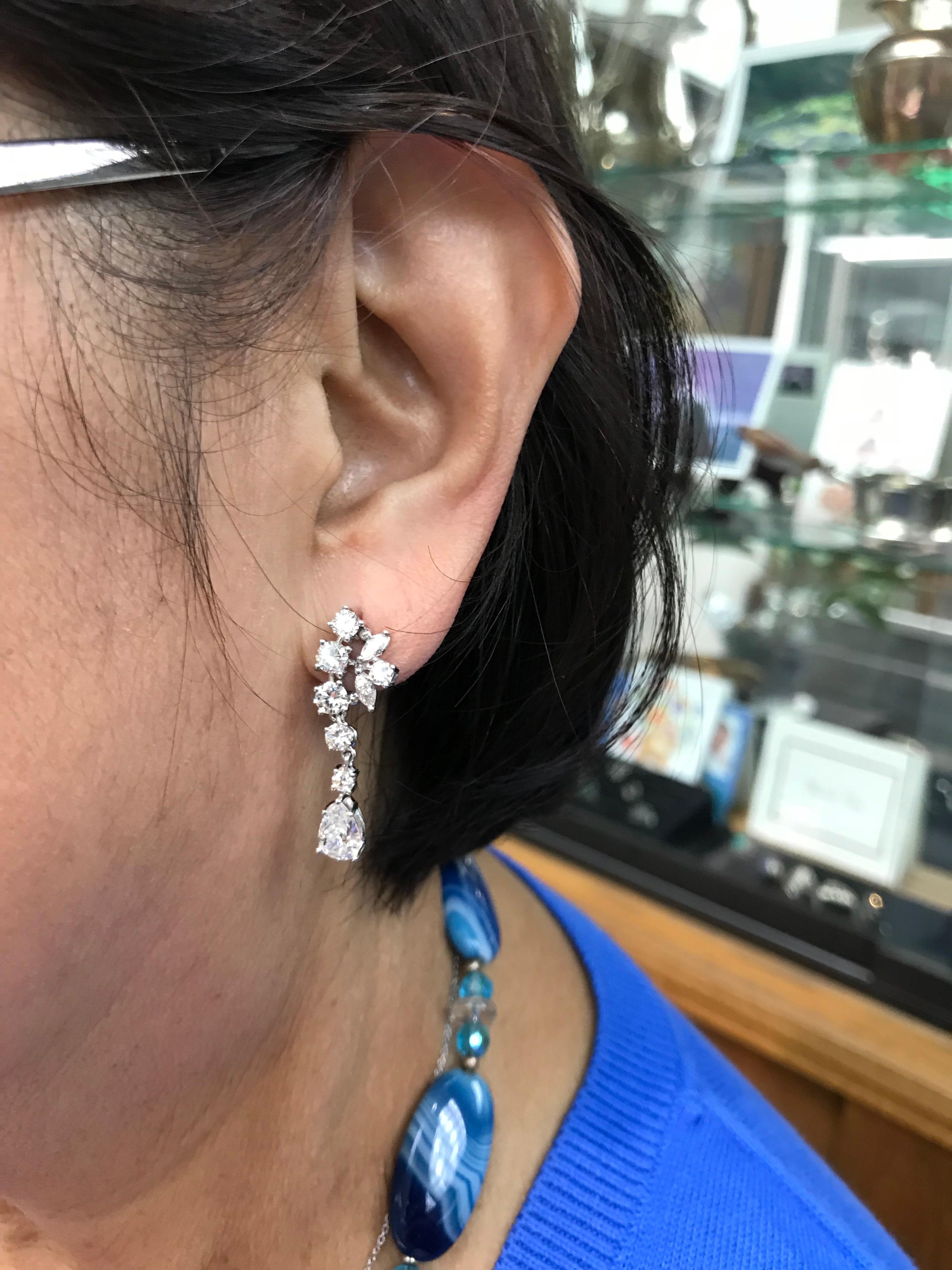 Women's 1960s Dangling Diamond Platinum Drop Earrings