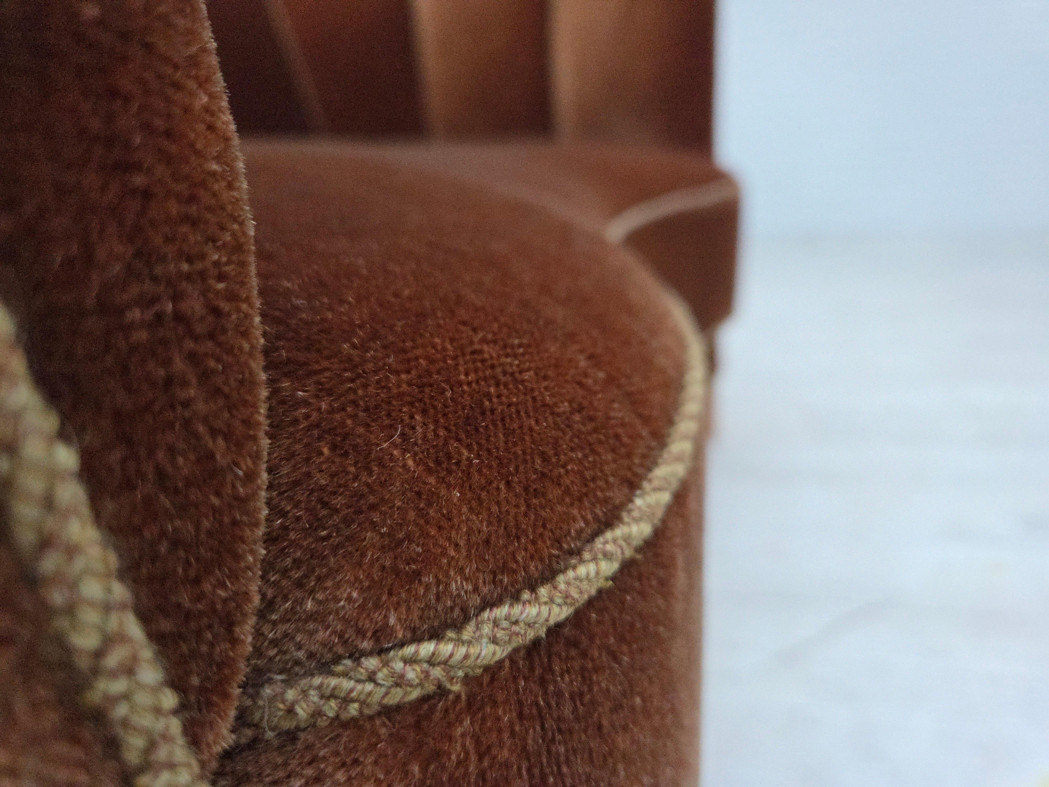 1960s, Danish 2-seater curved sofa, brown furniture velour. For Sale 5