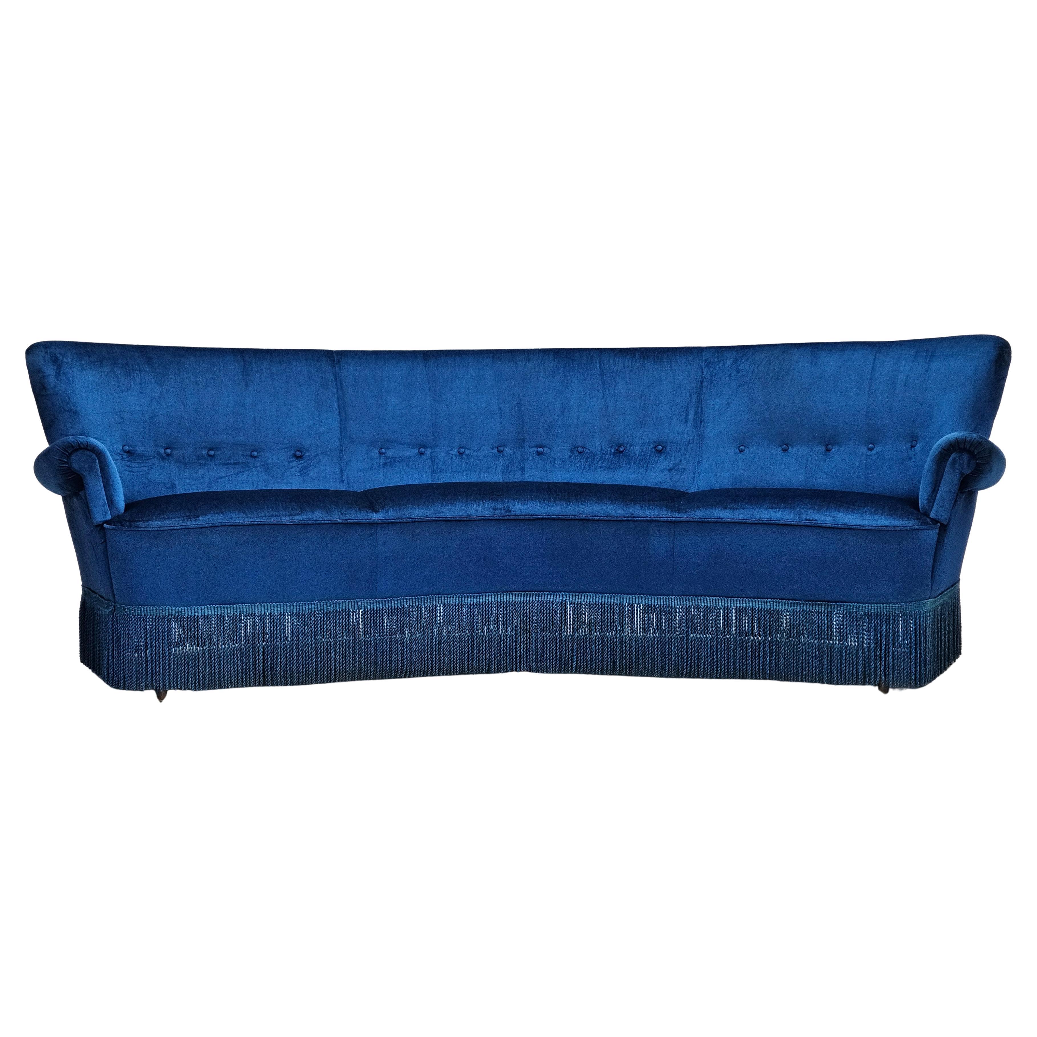 1960s, Danish 3-seater curved sofa, blue furniture velour, beech wood legs. For Sale