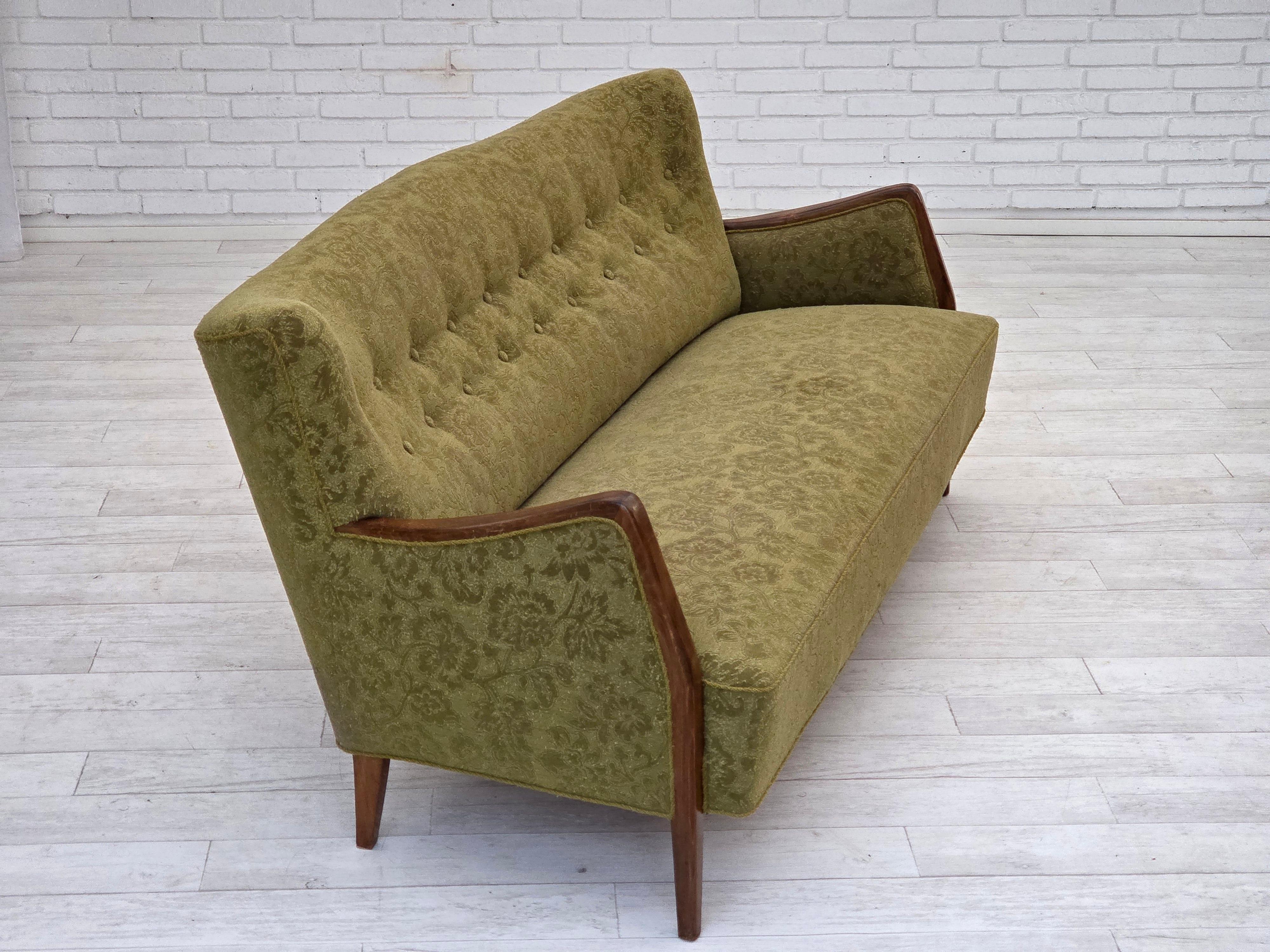 1960s, Danish 3-seater sofa, green furniture velour, ash wood legs. In Good Condition For Sale In Tarm, 82