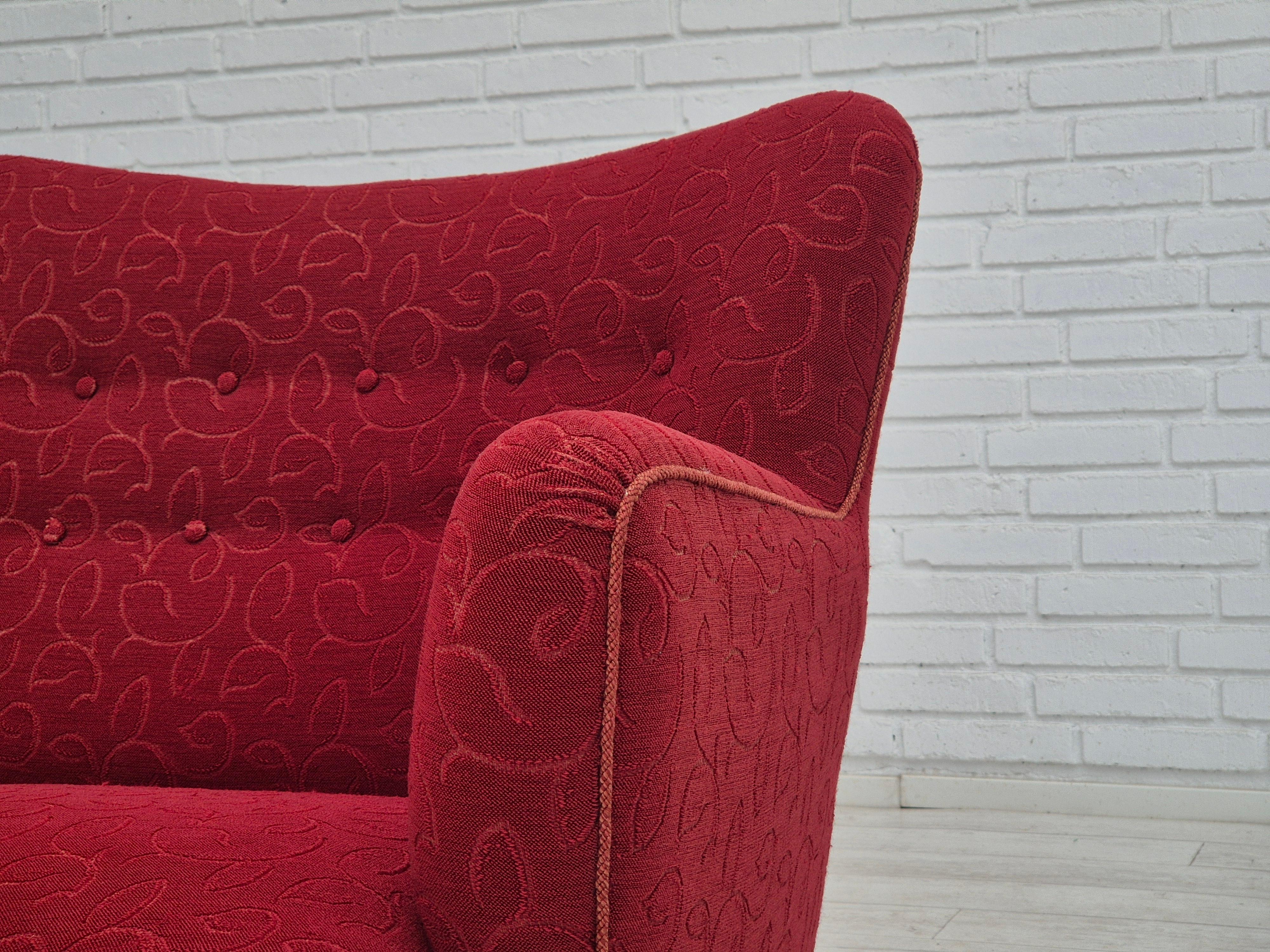 1960s, Danish 3 seater sofa, original condition, cotton-wool fabric. For Sale 9