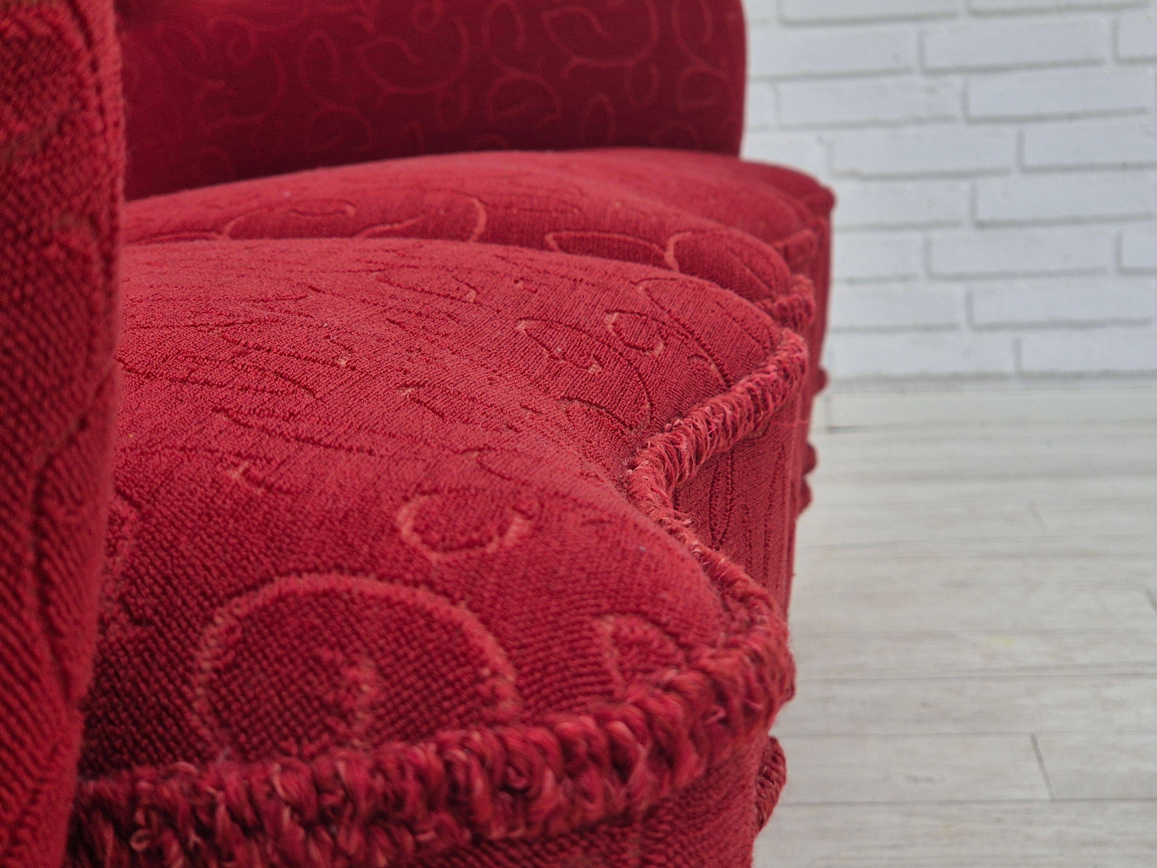 1960s, Danish 3 seater sofa, original condition, cotton-wool fabric. For Sale 11