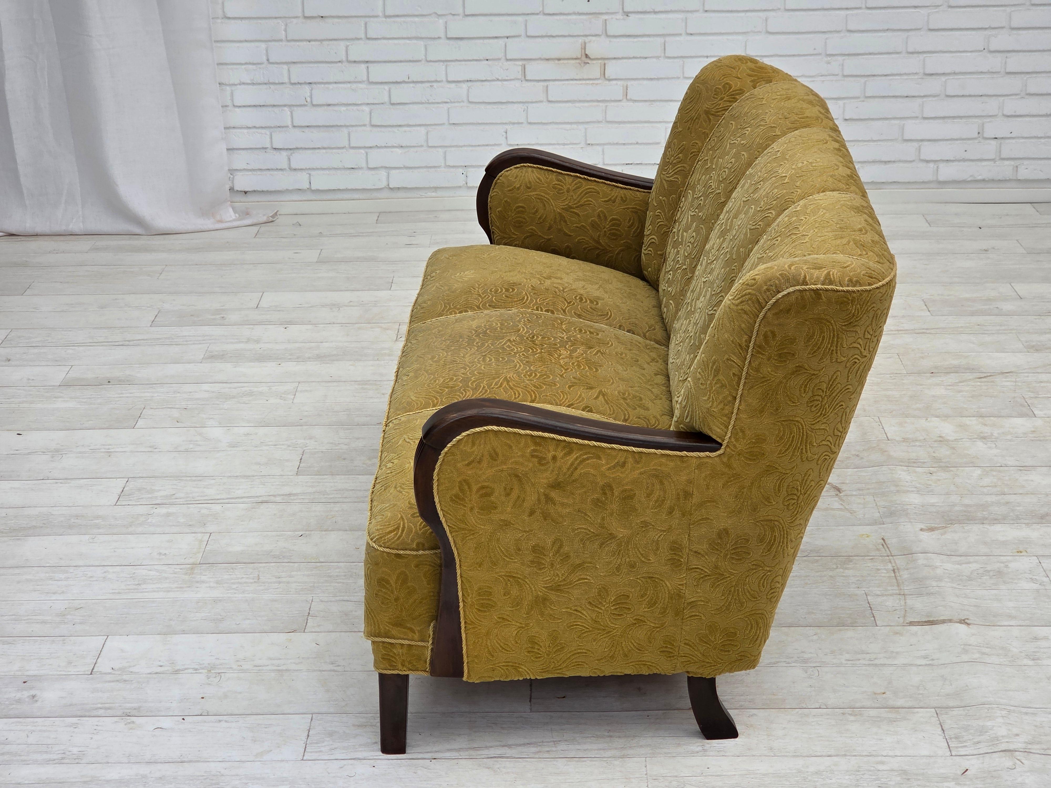 Années 1960, canapé danois à 3 places, état d'origine, meubles en laine/cotton. en vente 6