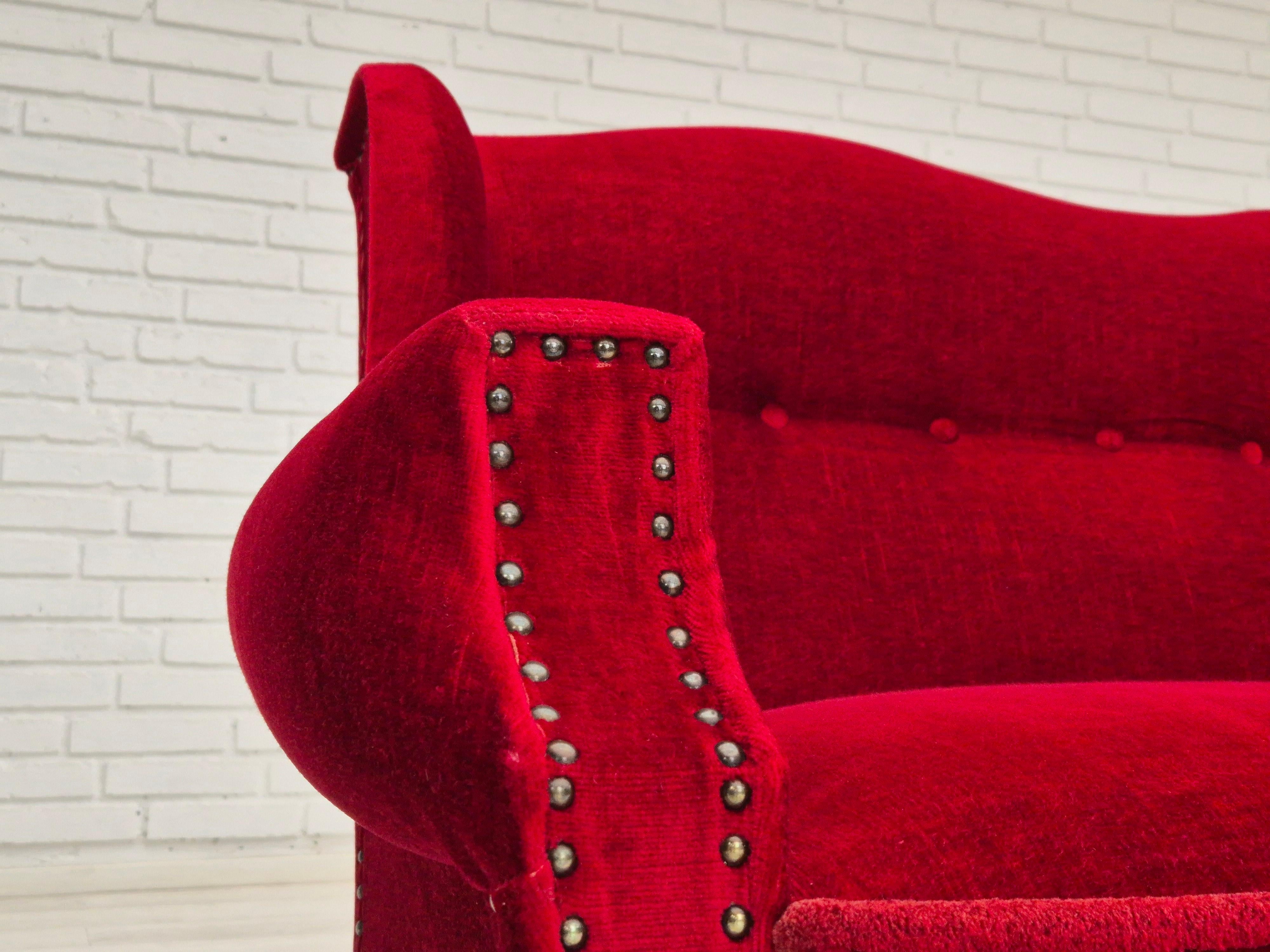 1960er Jahre, dänisches 3-Sitzer-Sofa, original, Möbel-Velours, Beine aus Eichenholz. im Angebot 10