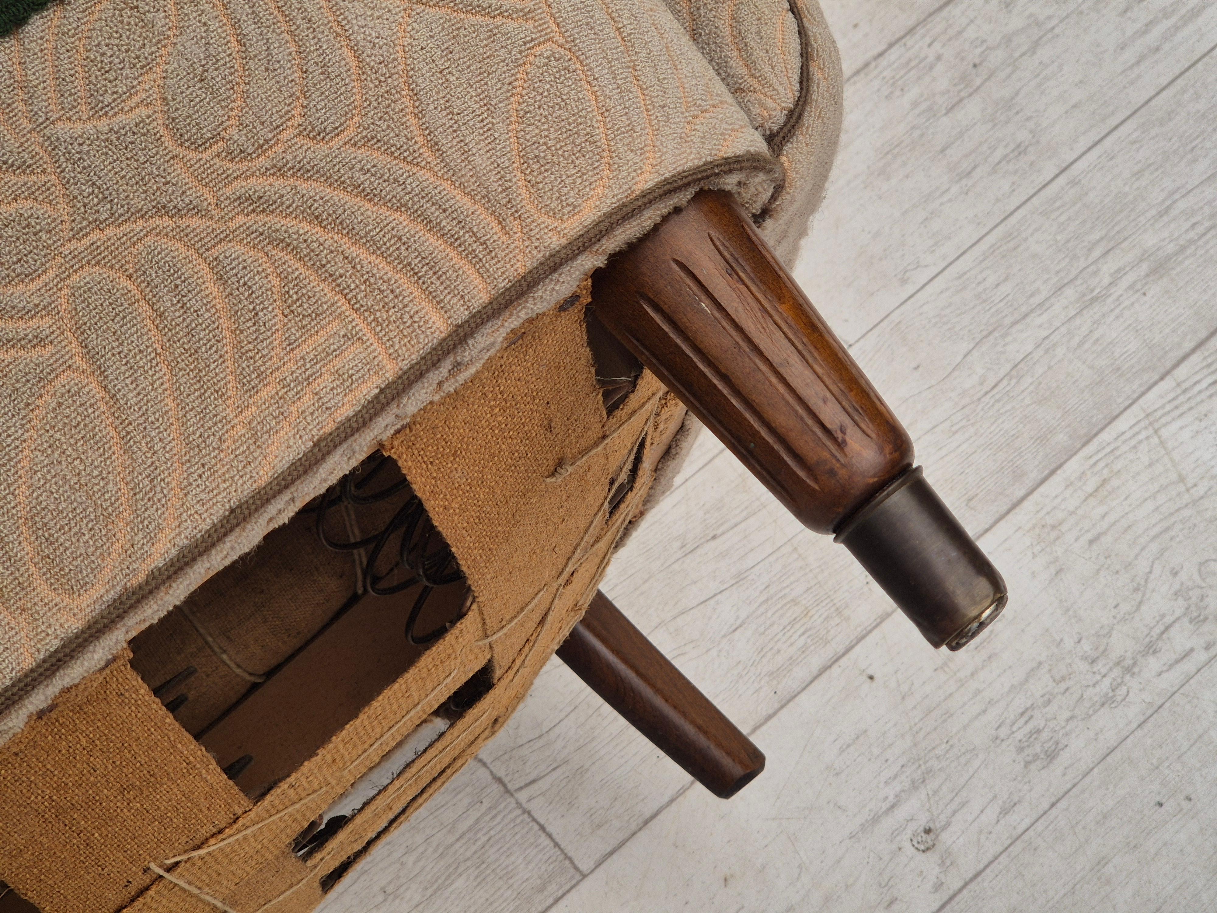 1960s, Danish 3 seater sofa, original good condition, cotton-wool. For Sale 6