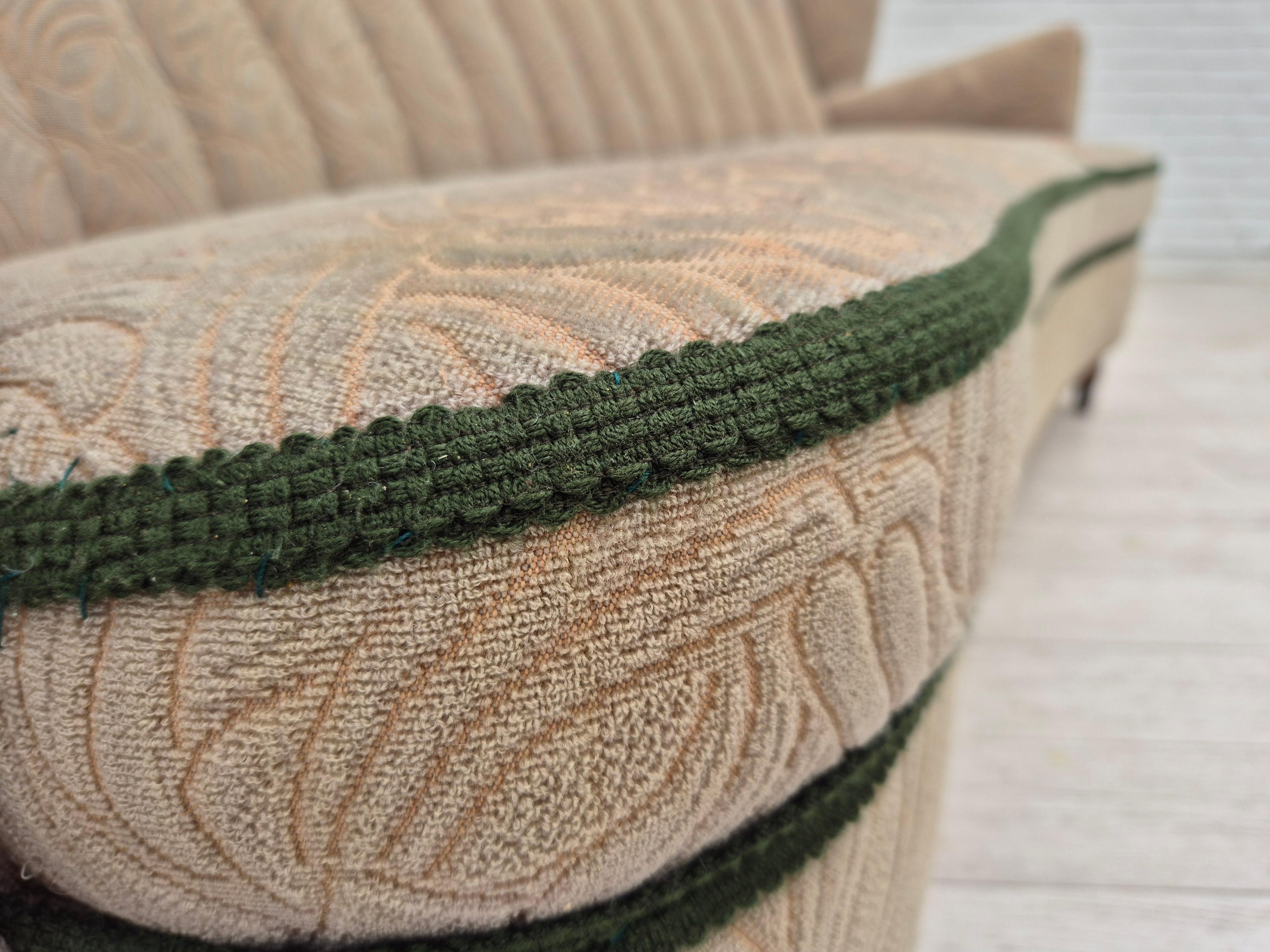 1960s, Danish 3 seater sofa, original good condition, cotton-wool. For Sale 8