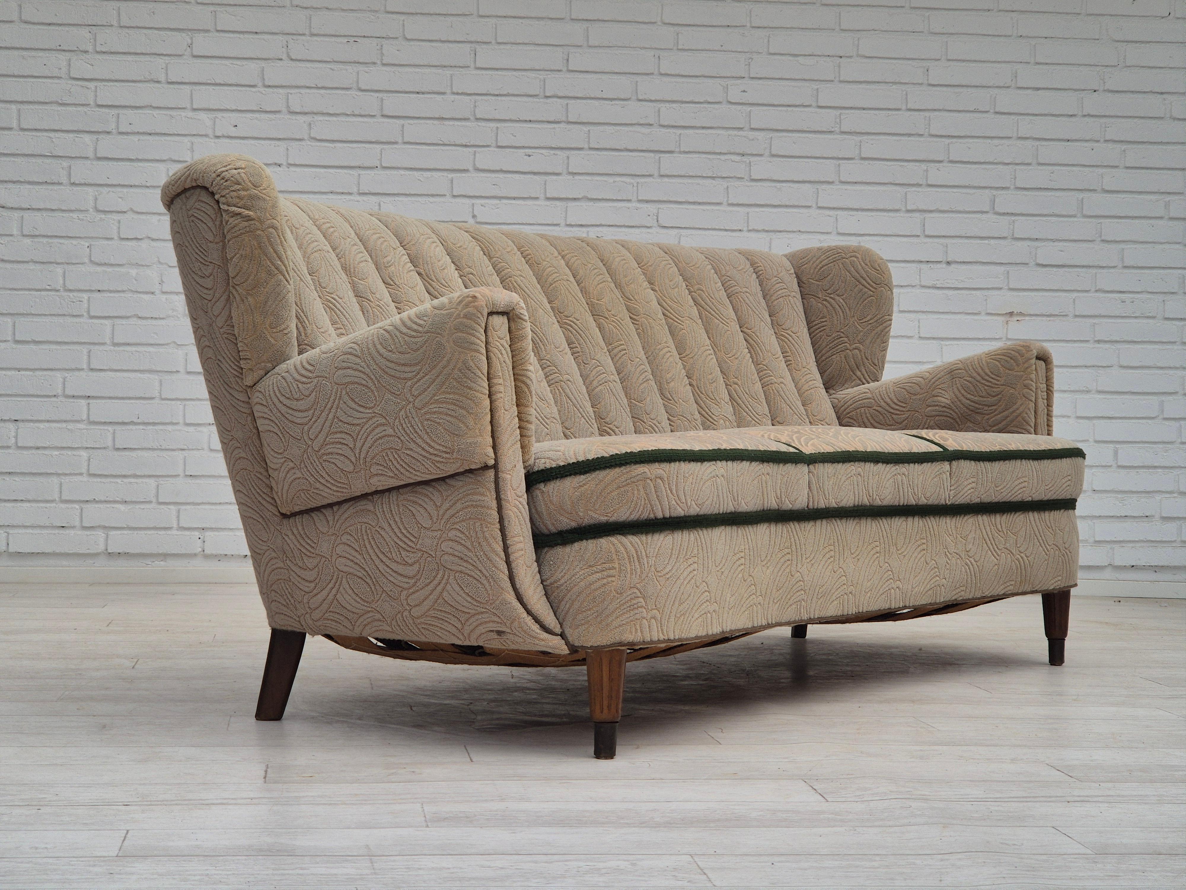 1960s, Danish 3 seater sofa, original good condition, cotton-wool. In Good Condition For Sale In Tarm, 82