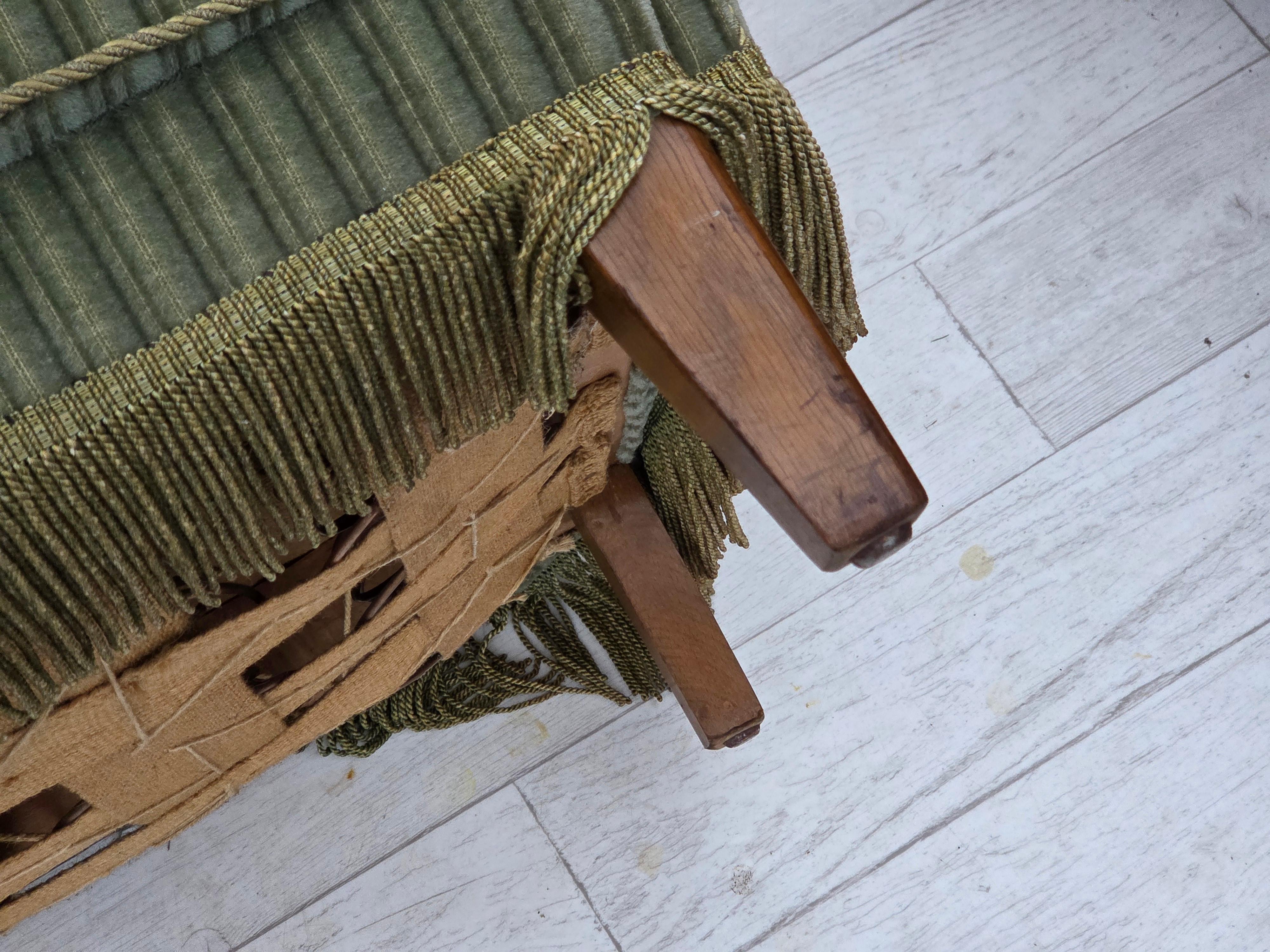 Años 60, sofá danés de 3 plazas, terciopelo verde mobiliario original, madera de roble. en venta 12