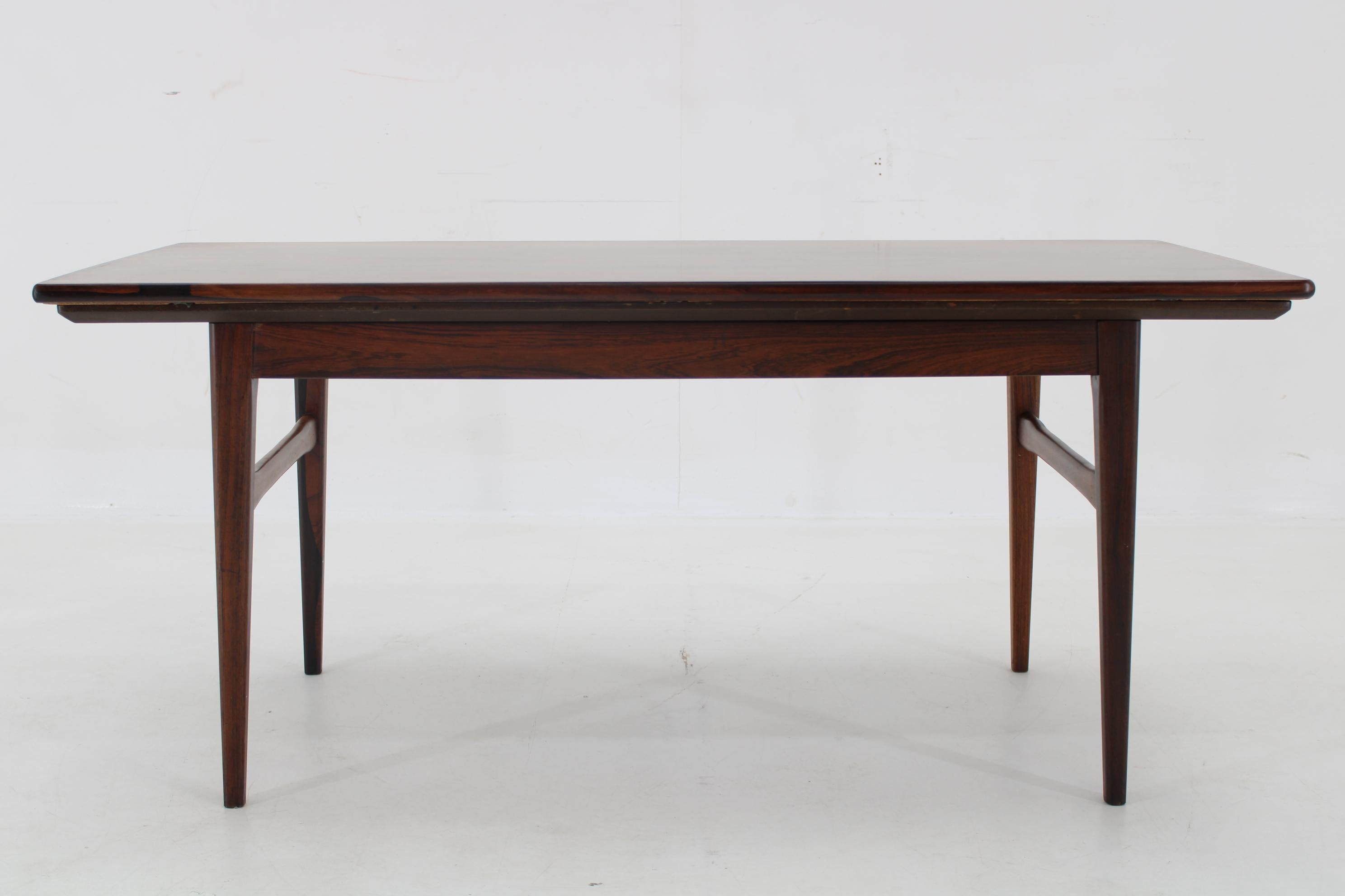 Milieu du XXe siècle Table basse danoise réglable des années 1960 en vente