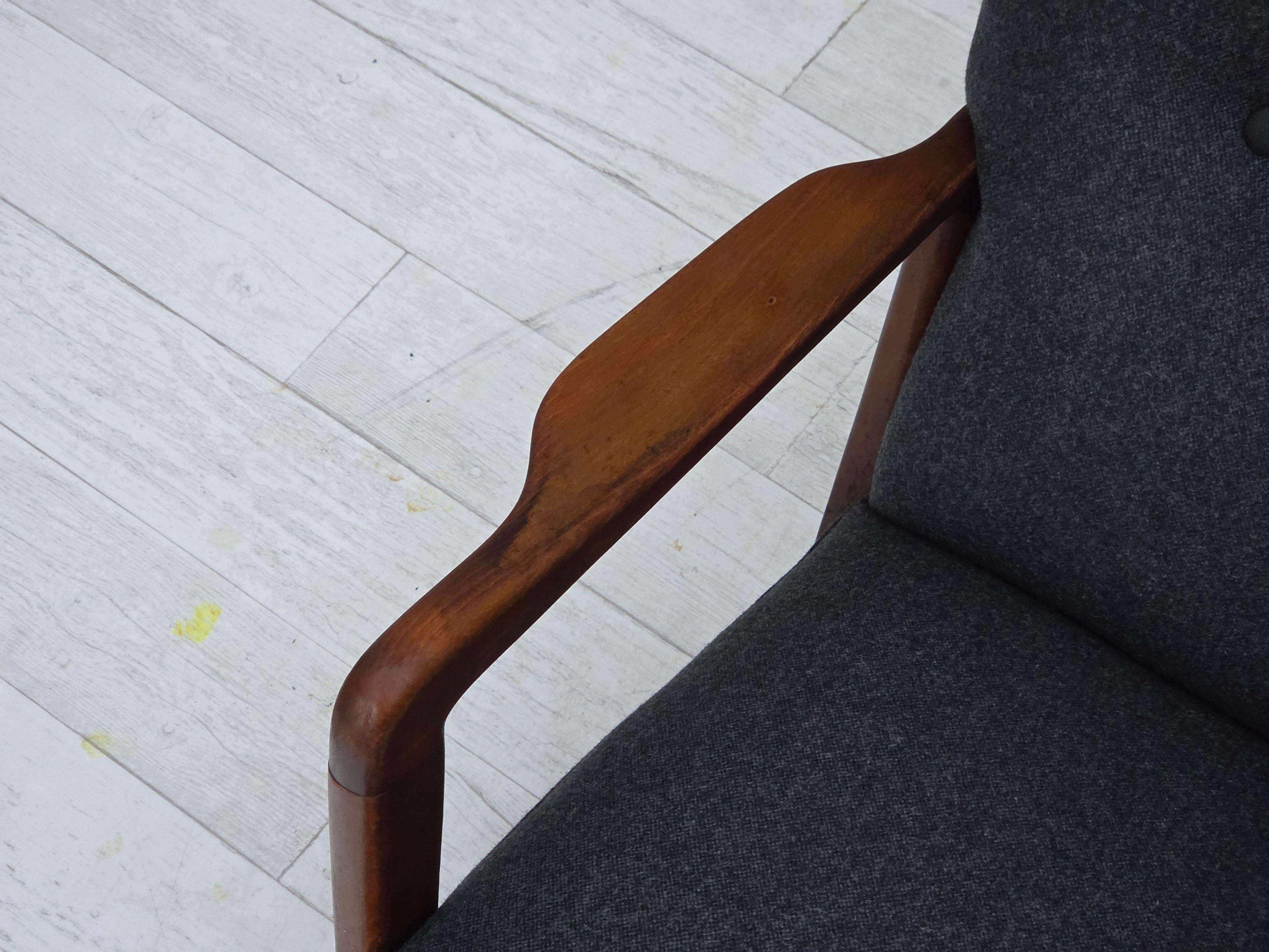 1960s, Fauteuil danois par Fritz Hansen Model No. 8000/8020, meuble en laine. en vente 3