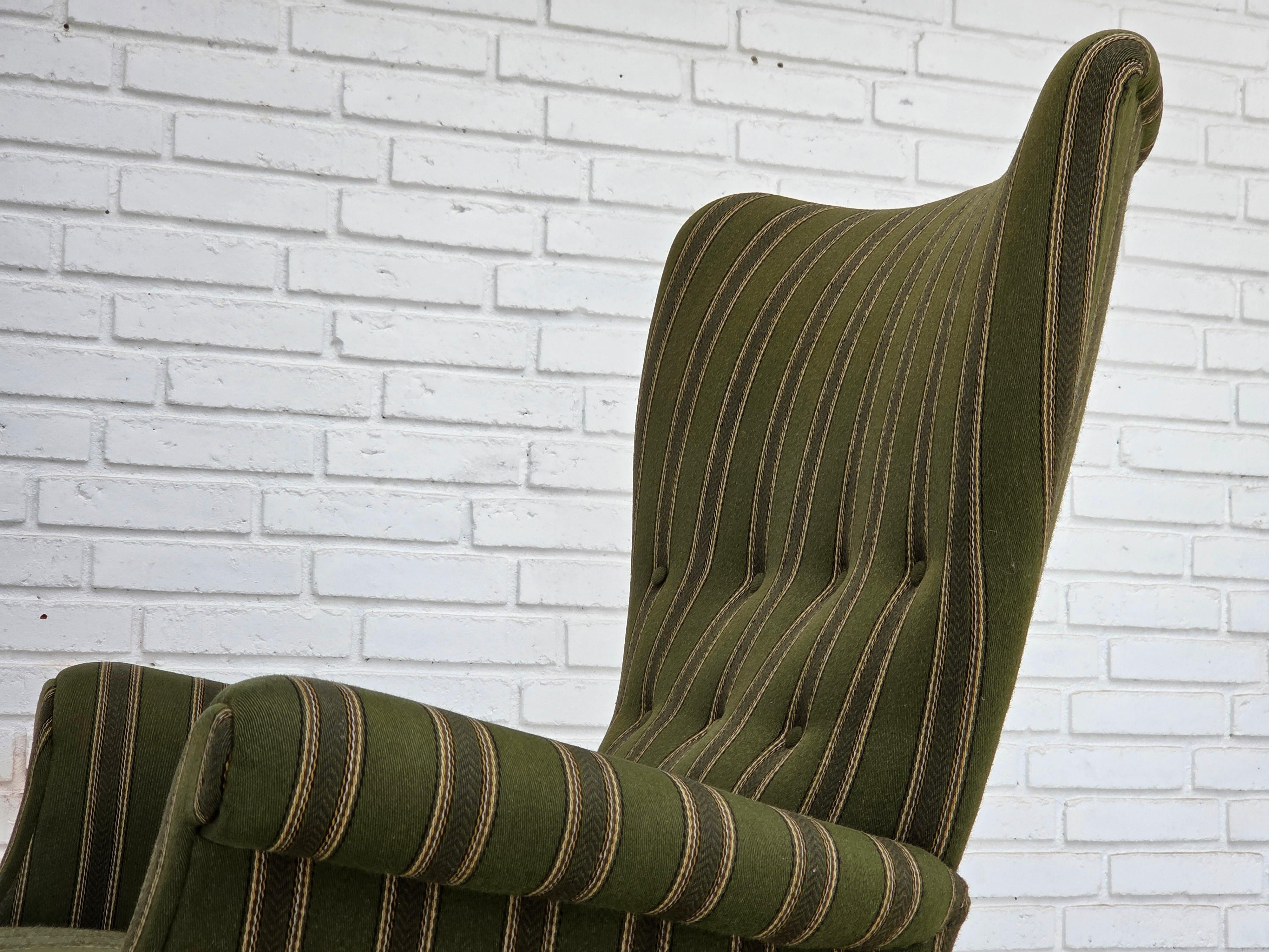 1960s, fauteuil danois par Fritz Hansen, série 8000/8020, laine d'ameublement. en vente 12