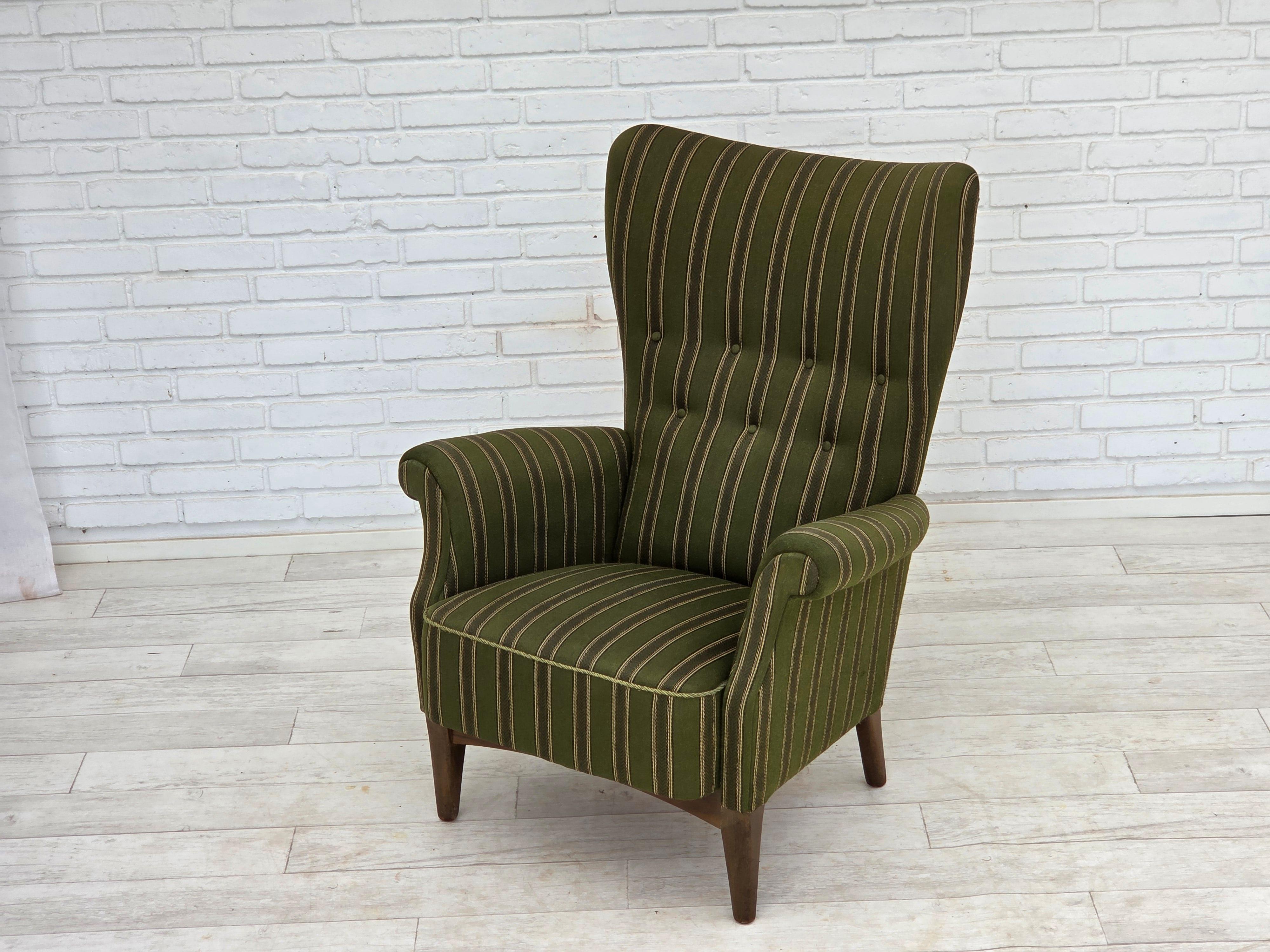 1960s, fauteuil danois par Fritz Hansen, série 8000/8020, laine d'ameublement. en vente 2