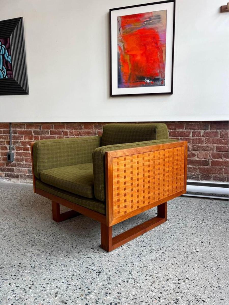Mid-Century Modern 1960s Danish Armchair by Poul Cadovius Guvenør crafted for France + Søn For Sale