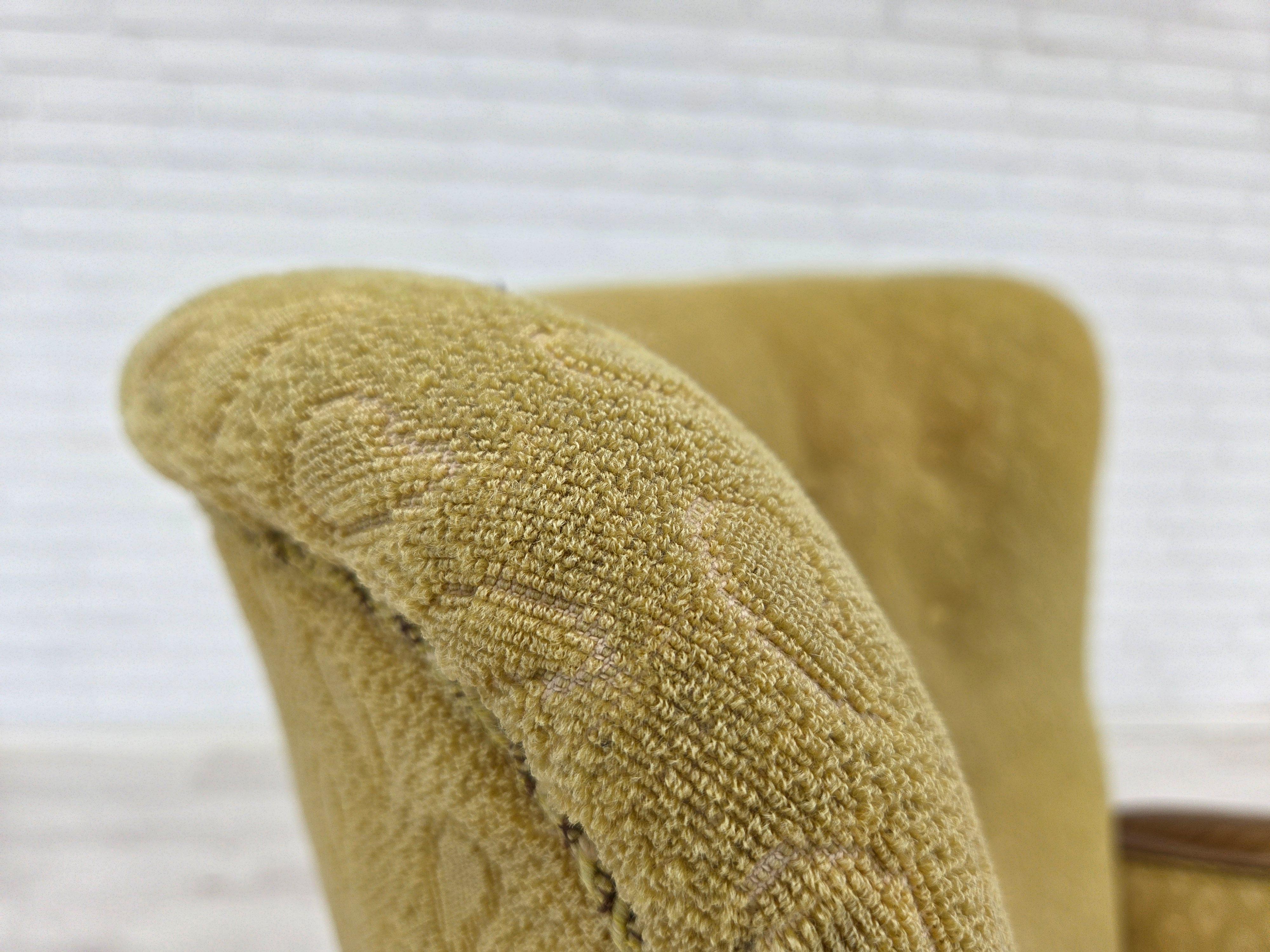 1960s, fauteuil danois par Slagelse Møbelværk, modèle 157, velours. en vente 8