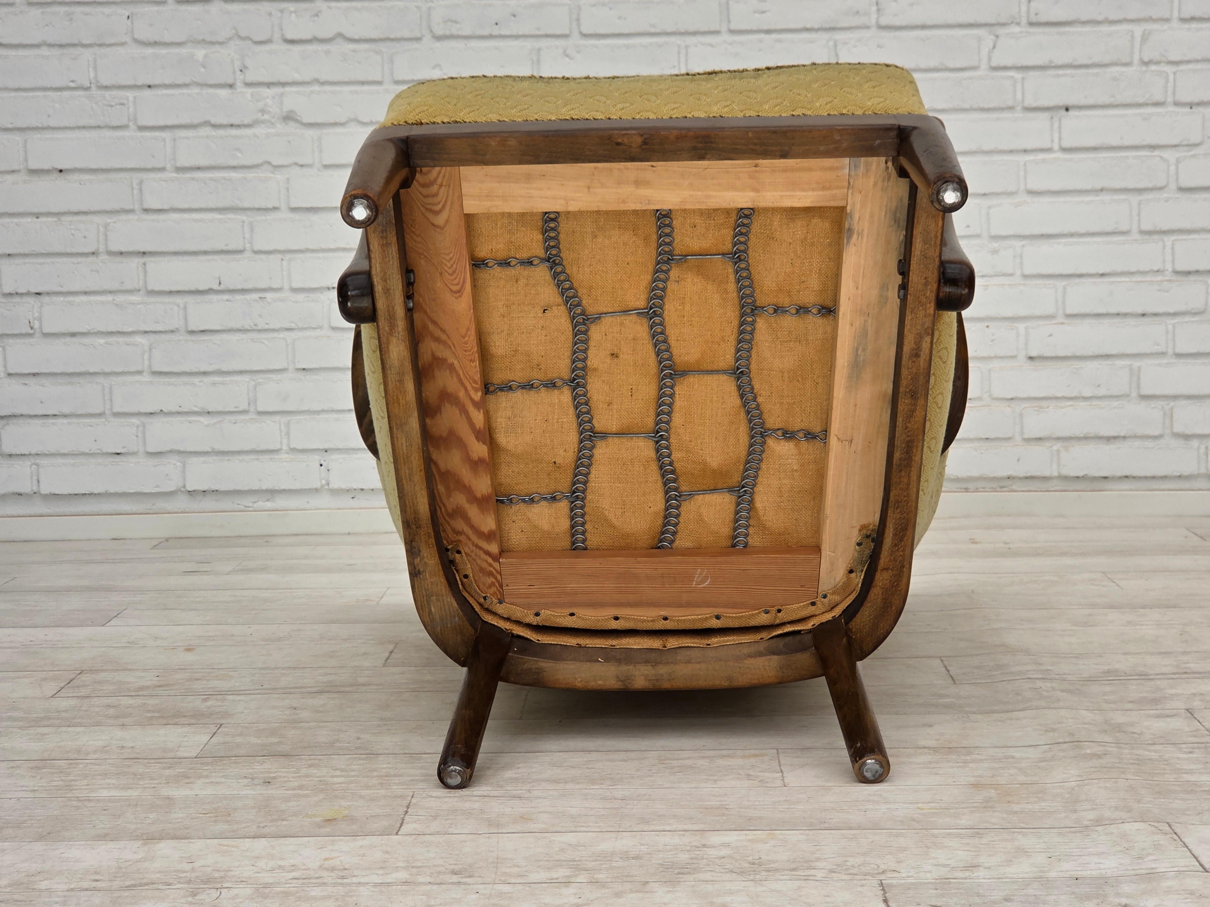 1960s, fauteuil danois par Slagelse Møbelværk, modèle 157, velours. en vente 2