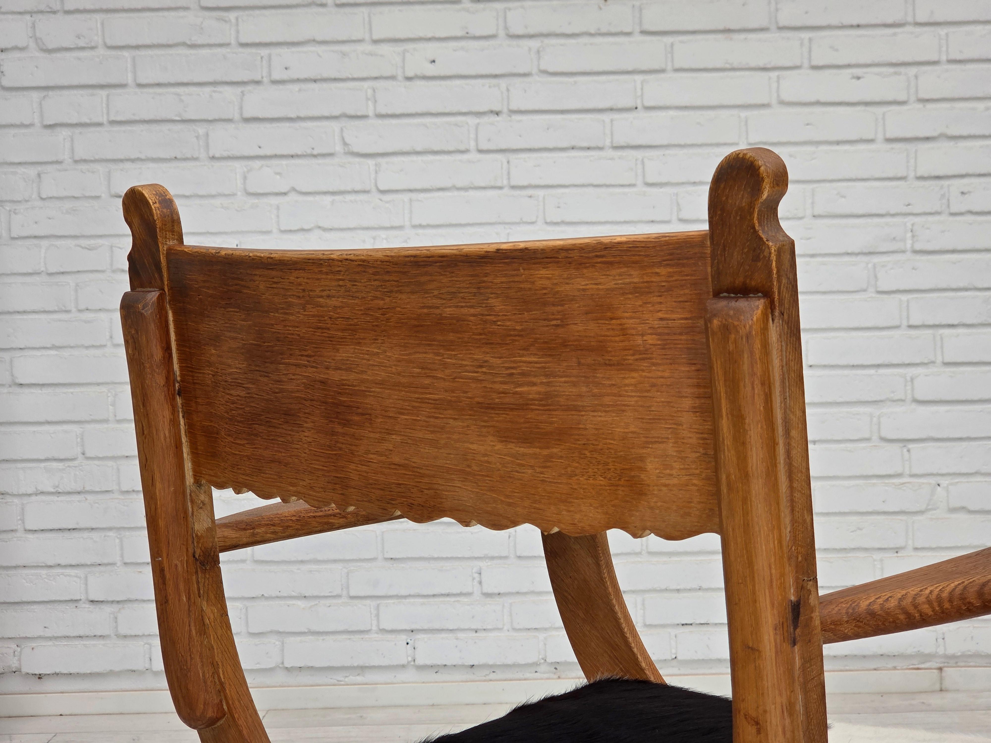 1960er Jahre, Dänischer Sessel, komplett neu gepolstert, Möbel aus Rindsleder, Eichenholz. im Angebot 5