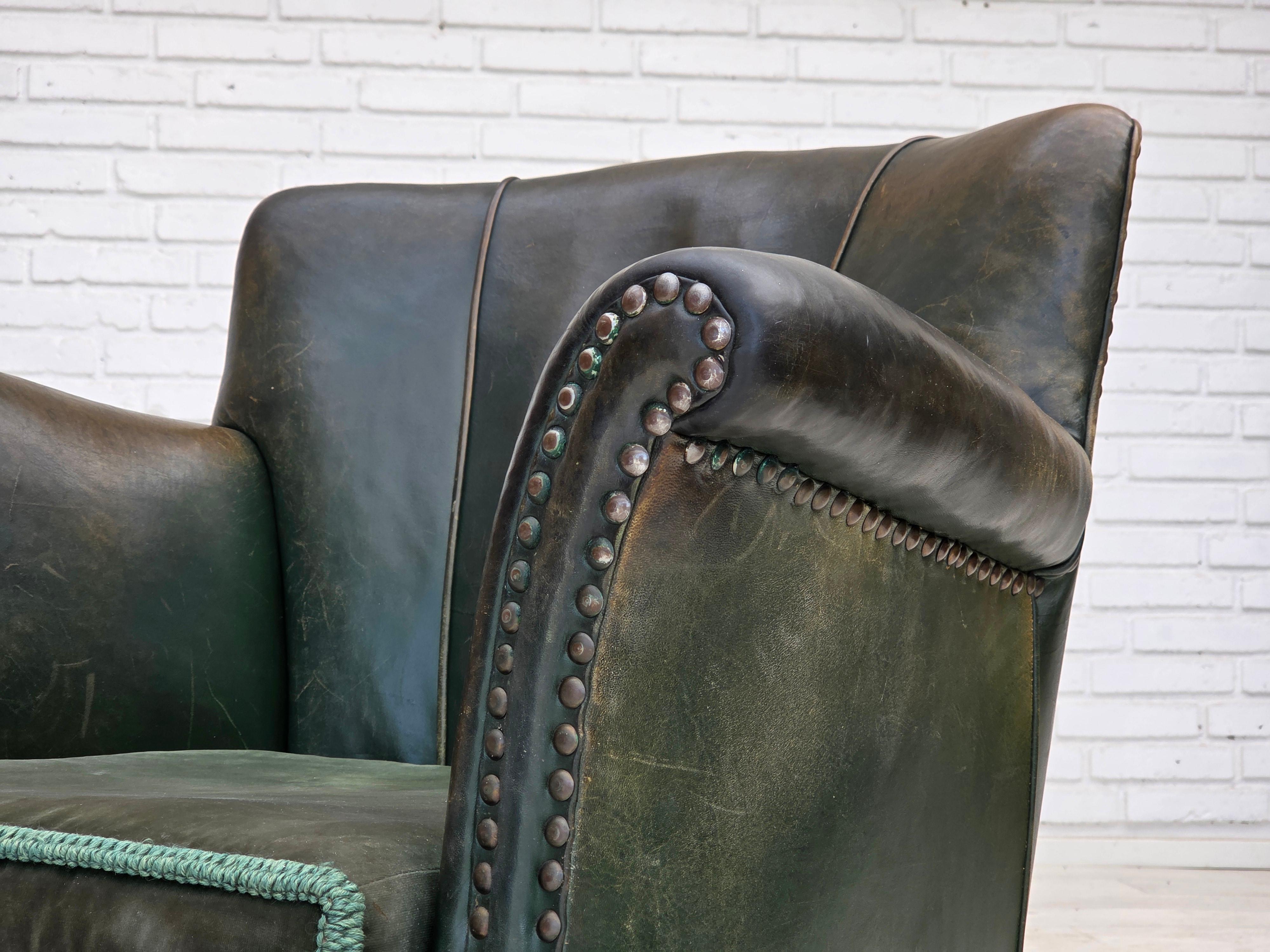 1960s, fauteuil danois, meuble en cuir patiné, meuble en velours. en vente 12