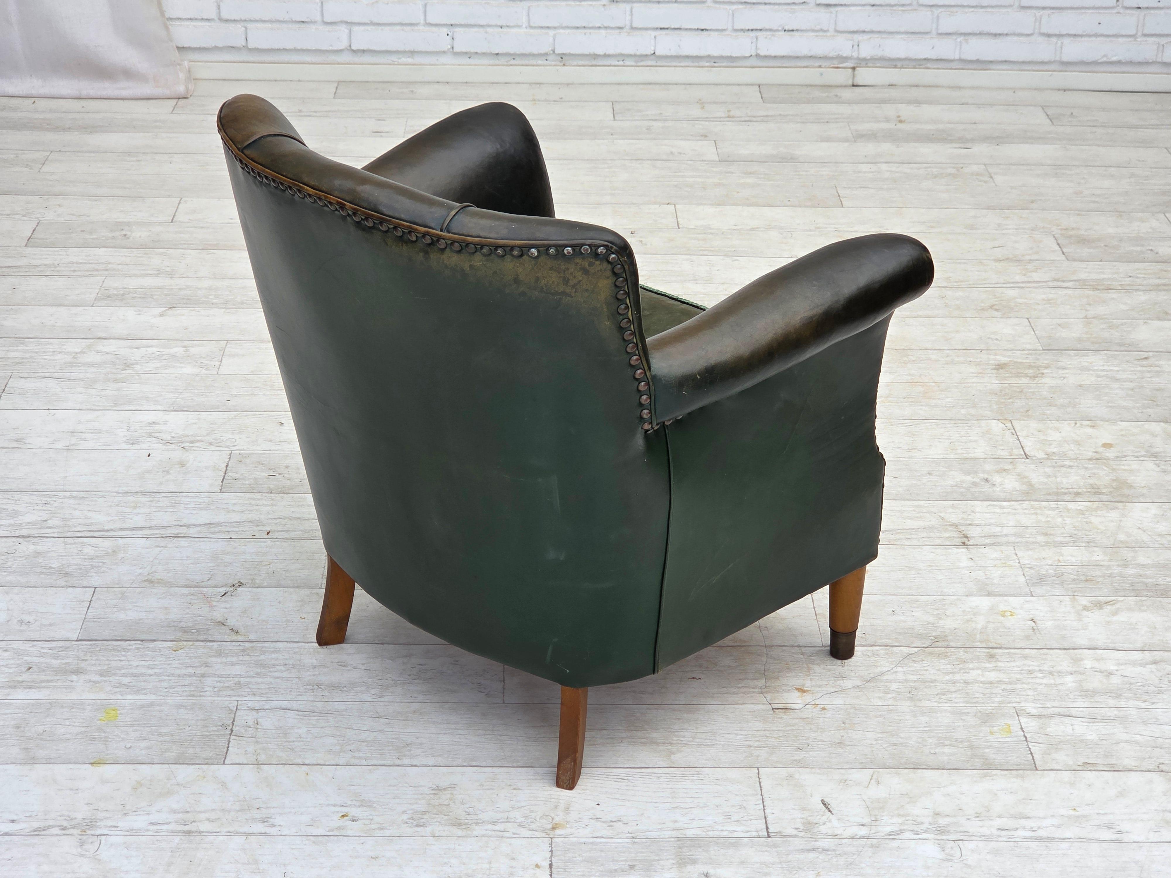 1960s, fauteuil danois, meuble en cuir patiné, meuble en velours. Bon état - En vente à Tarm, 82