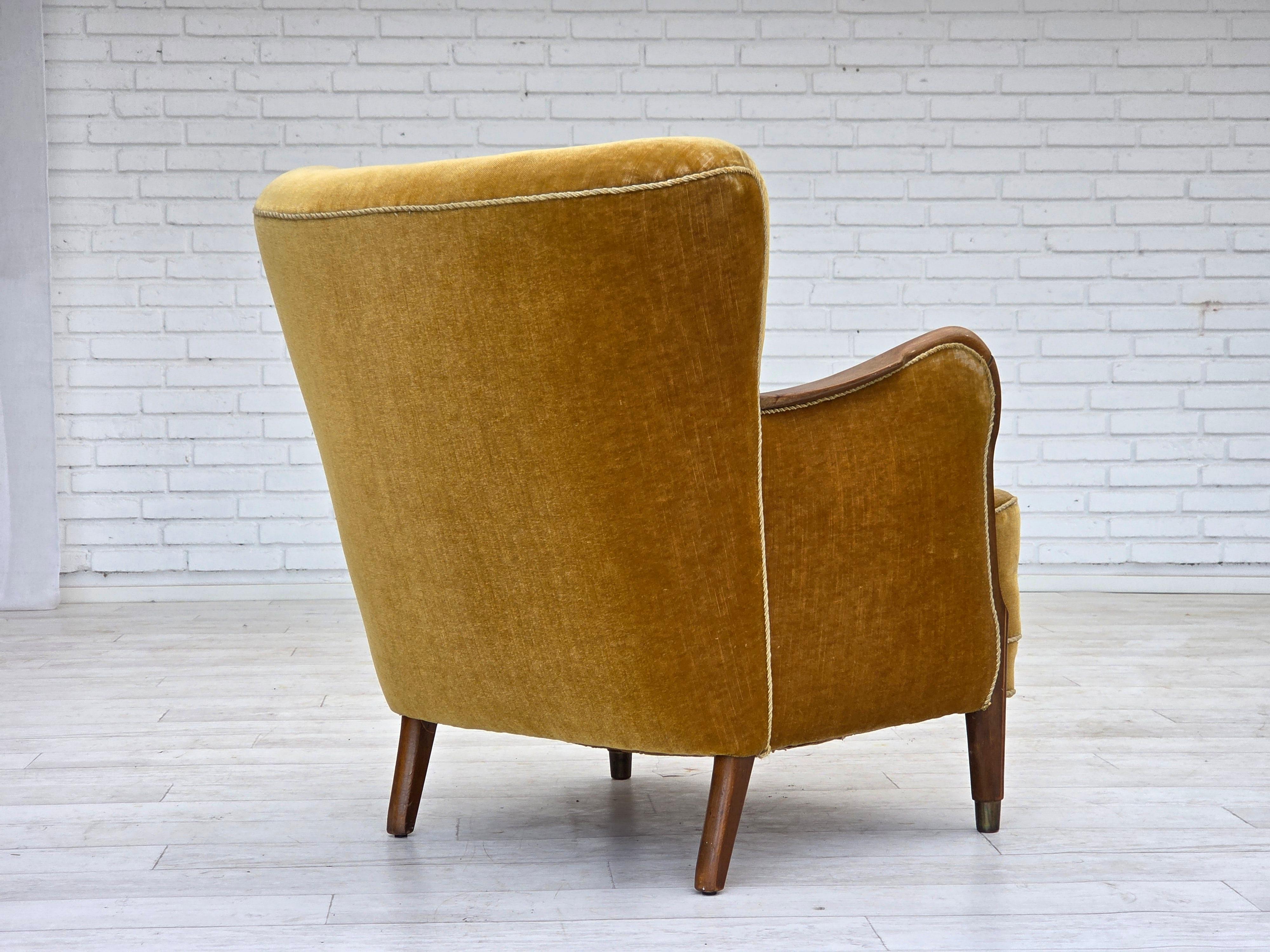 1960s, Danish armchair, furniture velour, beech wood, original. For Sale 7