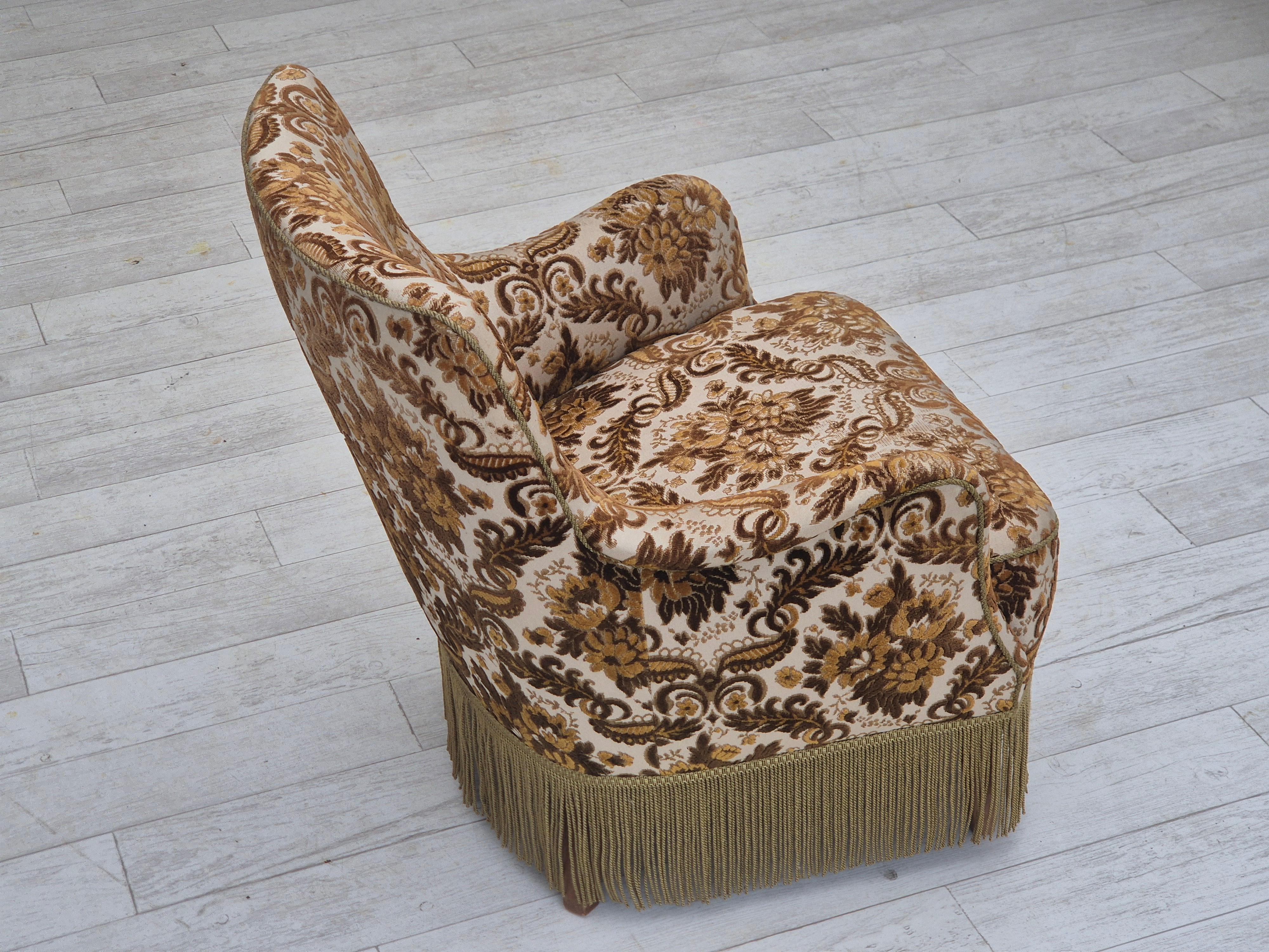 1960er Jahre, dänischer Sessel, Möbel Veloursstoff, Eschenholz. im Angebot 9
