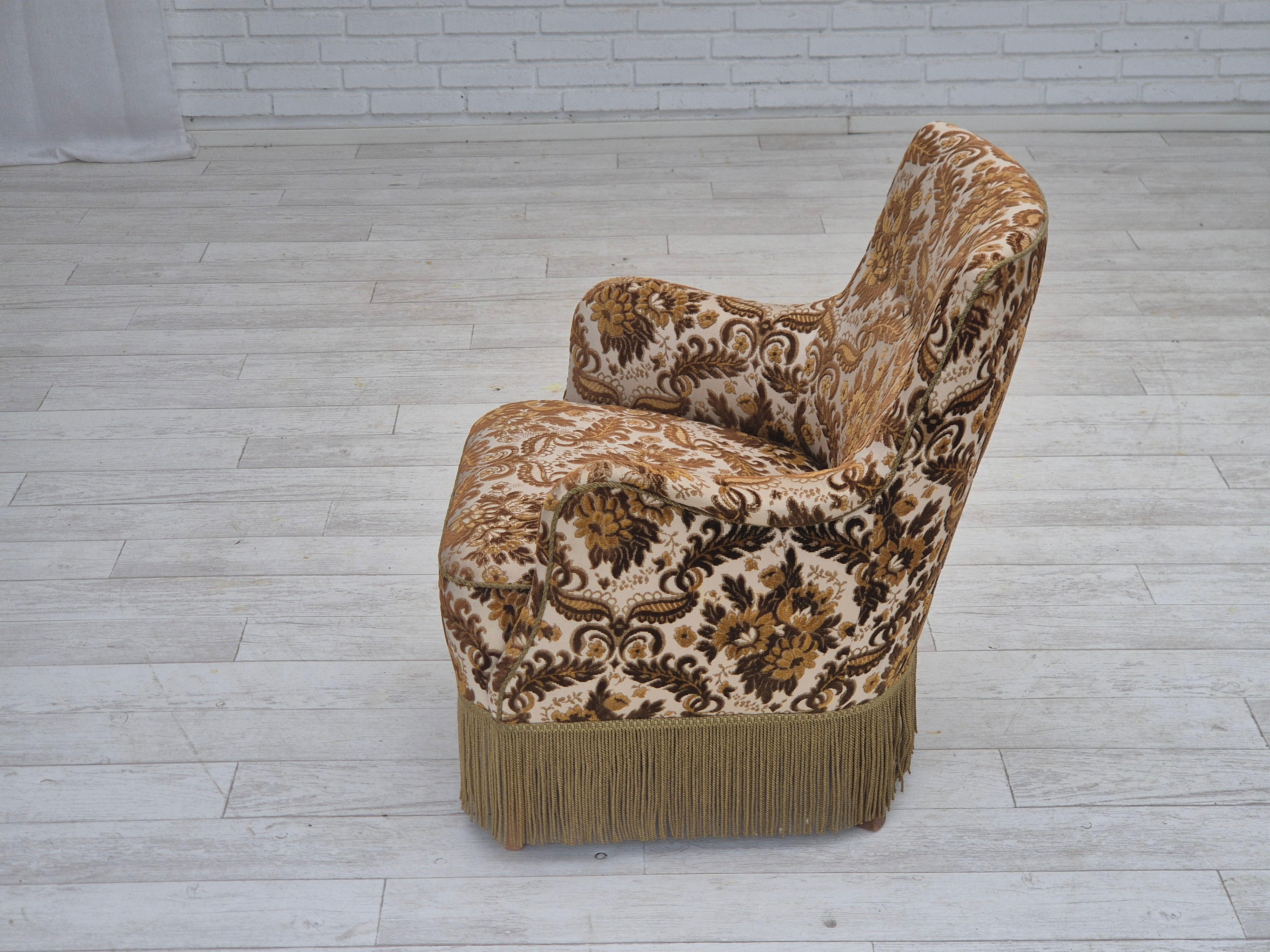 1960er Jahre, dänischer Sessel, Möbel Veloursstoff, Eschenholz. im Angebot 11