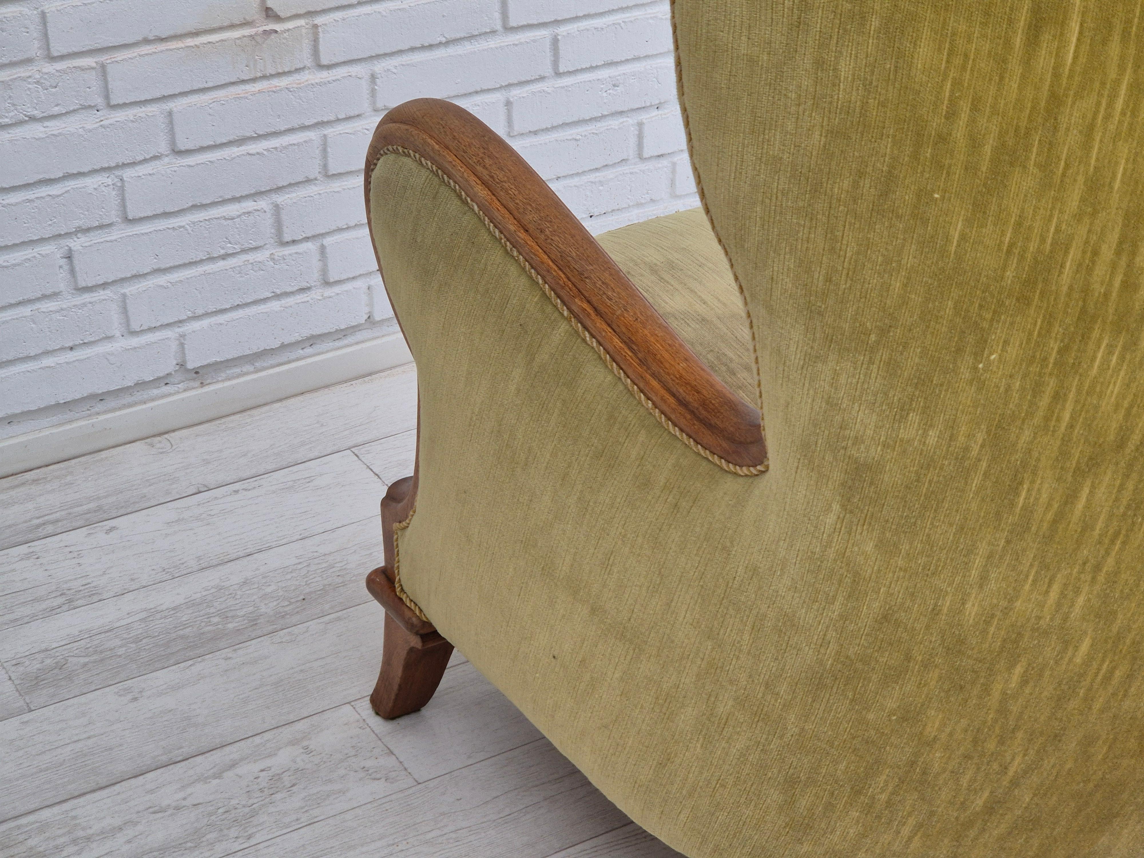 1960s, Danish armchair in original very good condition, furniture velour, oak. For Sale 10