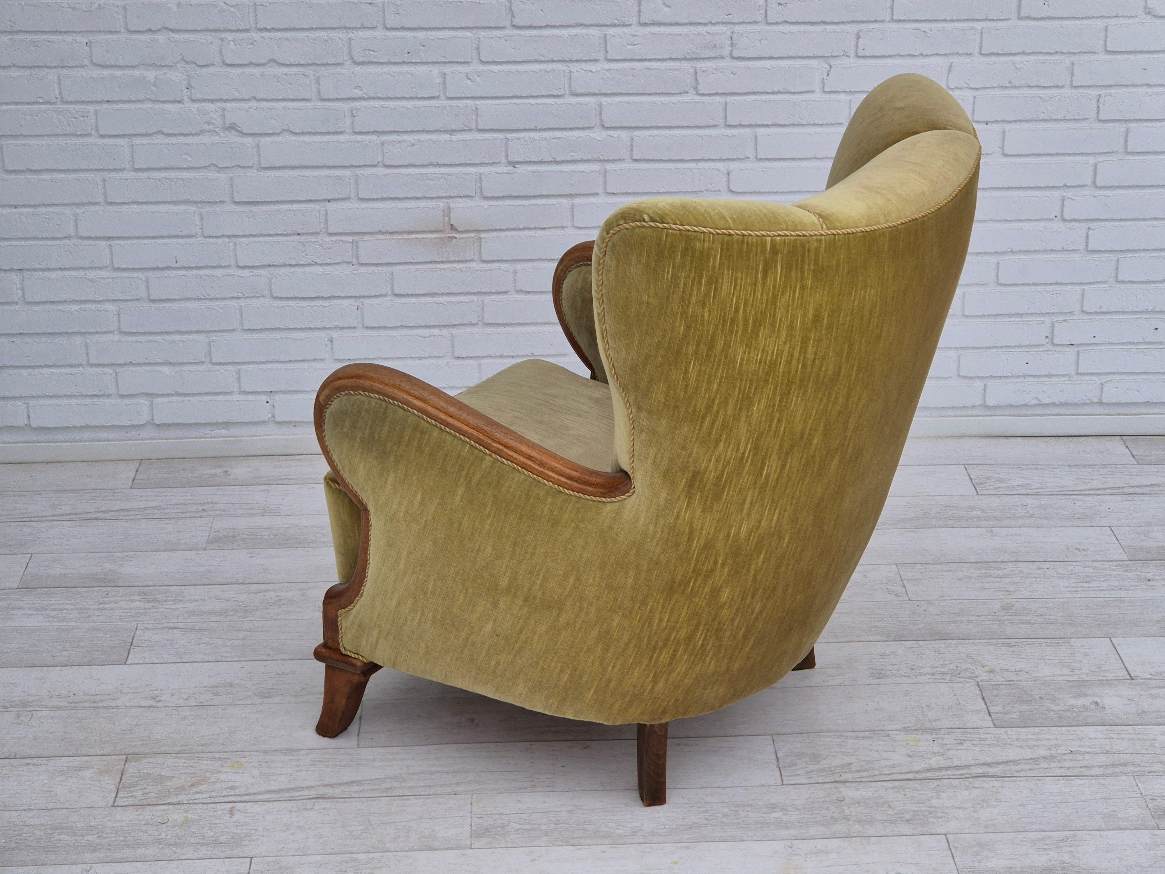1960s, Danish armchair in original very good condition, furniture velour, oak. For Sale 2