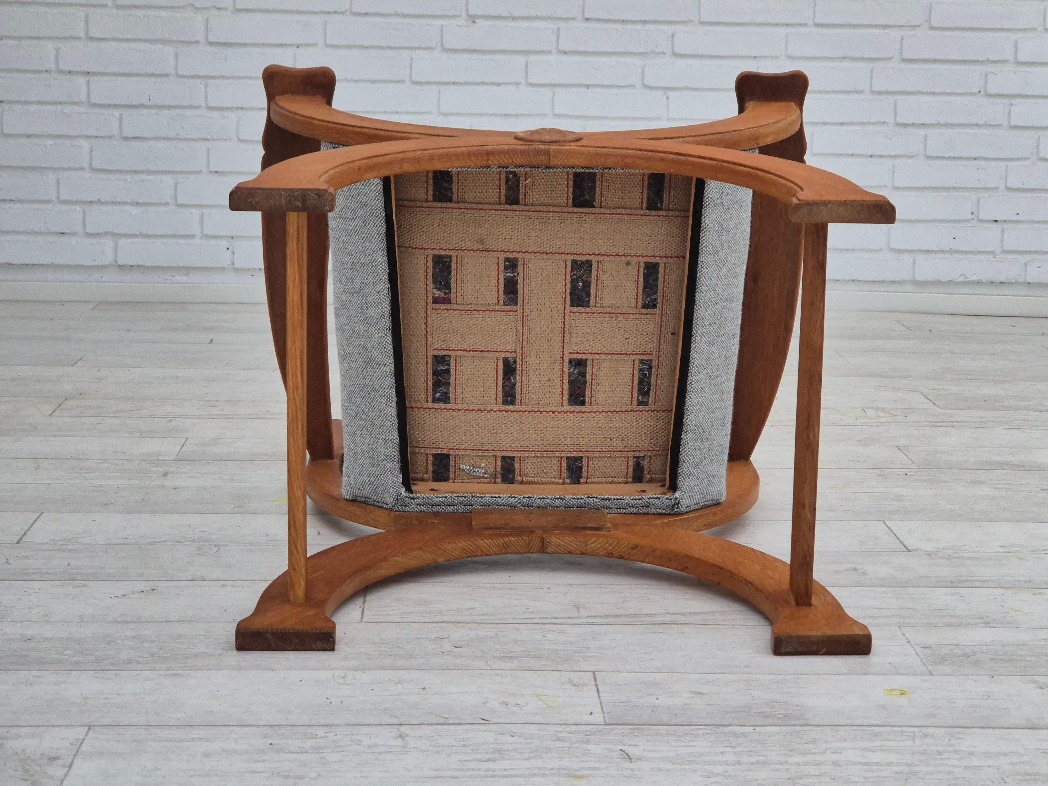 1960s, Danish armchair in solid oak wood, reupholstered, KVADRAT furniture wool. For Sale 10