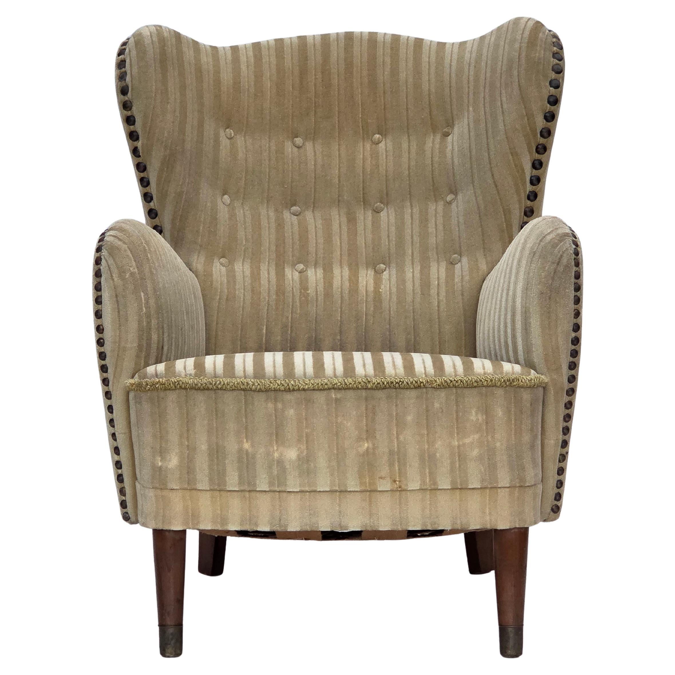 Fauteuil danois des années 1960, velours de mobilier vert clair, bois de hêtre.