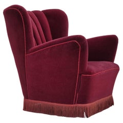 Años 60, sillón danés, estado original, terciopelo para muebles rojo cereza.