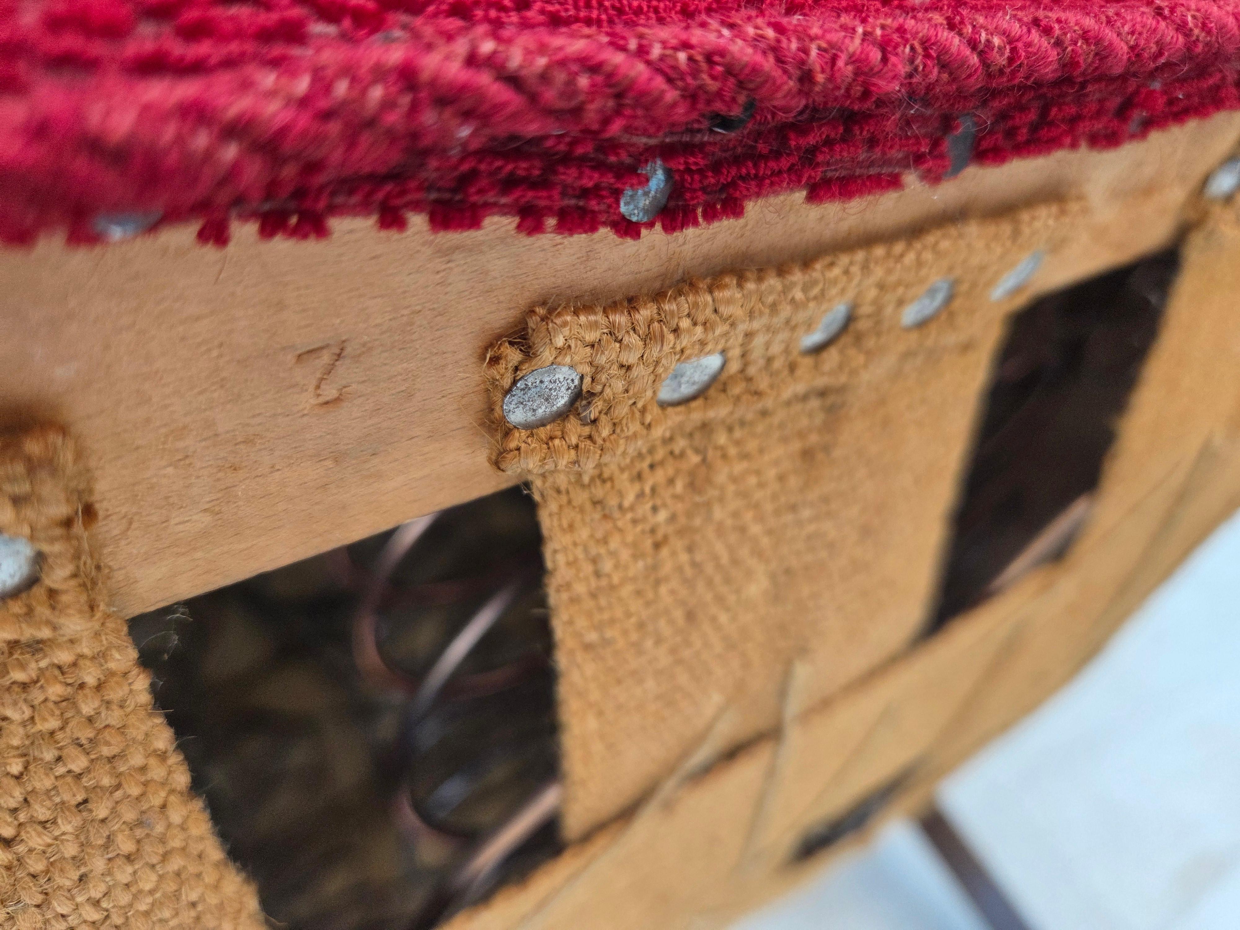Años 60, sillón danés, estado original, tejido de lana, patas de madera de haya. en venta 12