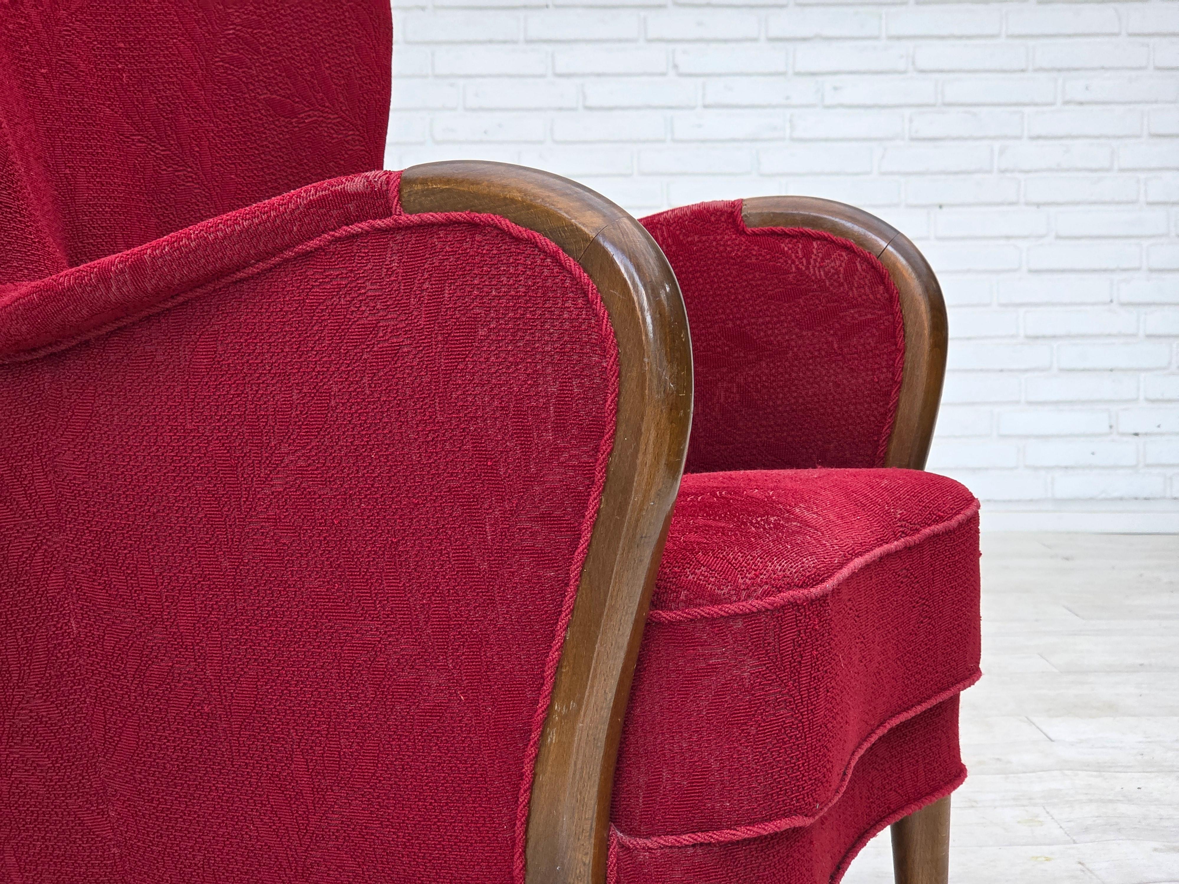 Años 60, sillón danés, estado original, tejido de lana, patas de madera de haya. Danés en venta