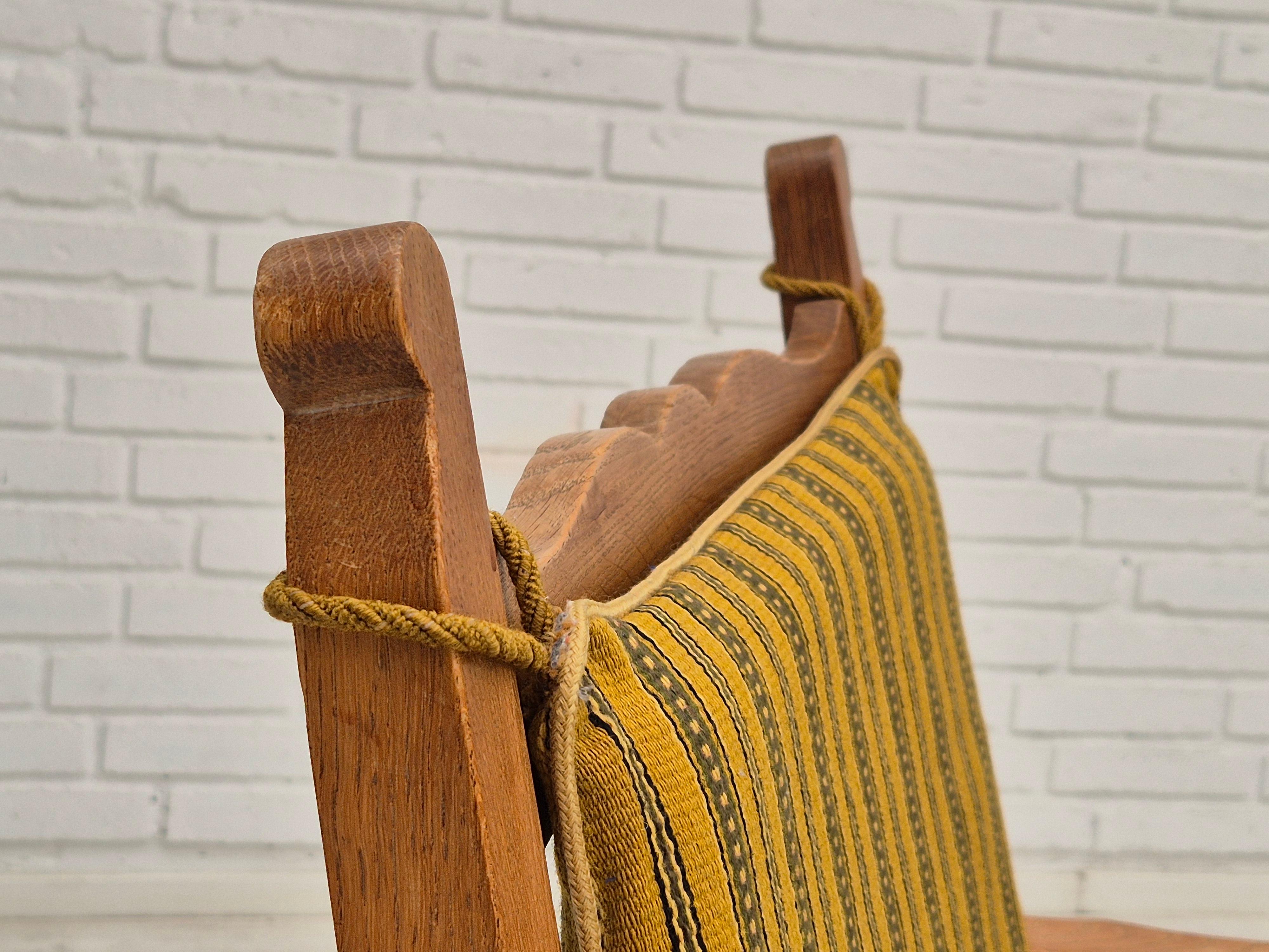 Poltrona danese degli anni '60, originale in ottime condizioni, mobili in lana, rovere massiccio. in vendita 4
