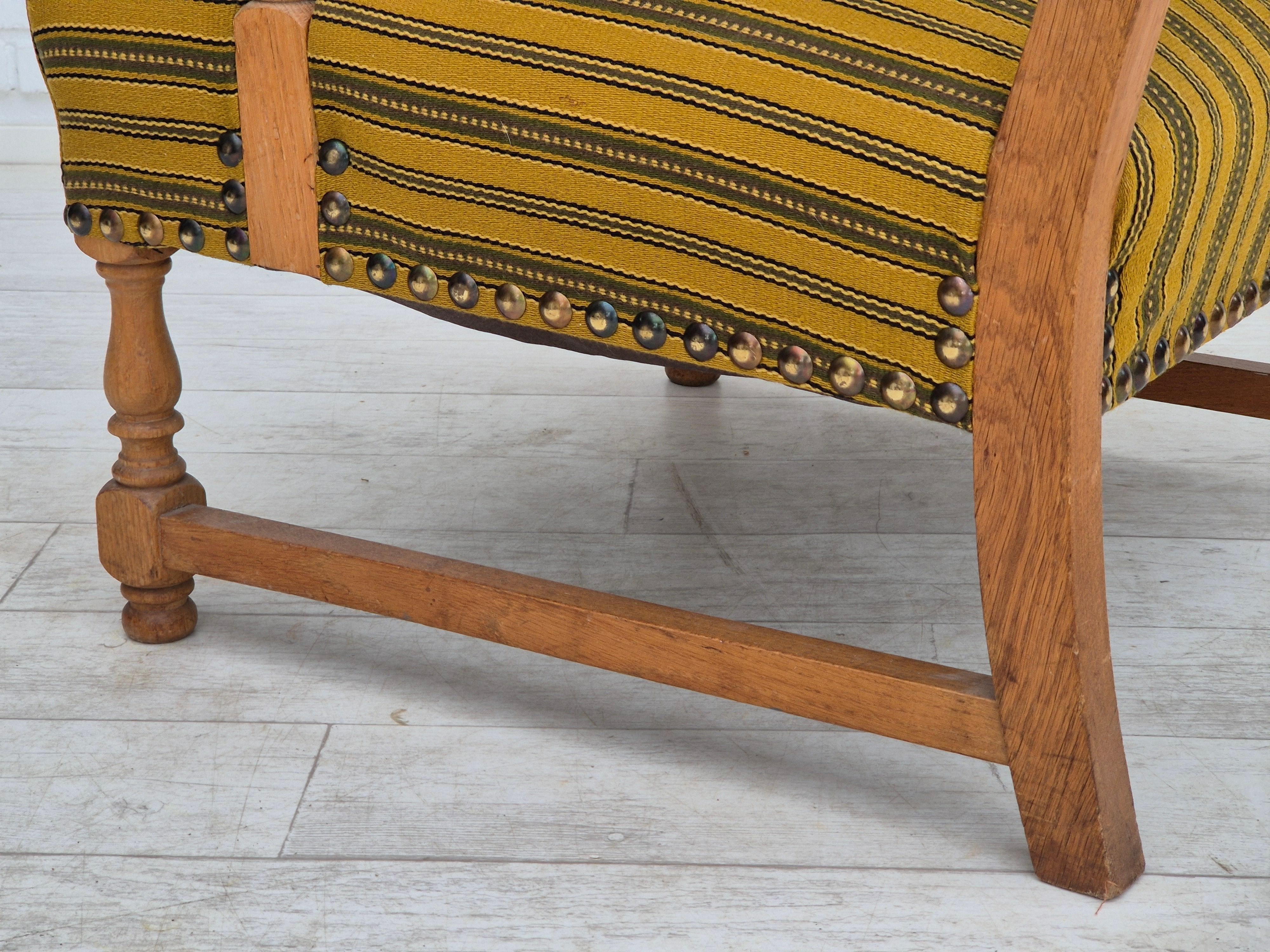 Poltrona danese degli anni '60, originale in ottime condizioni, mobili in lana, rovere massiccio. in vendita 10