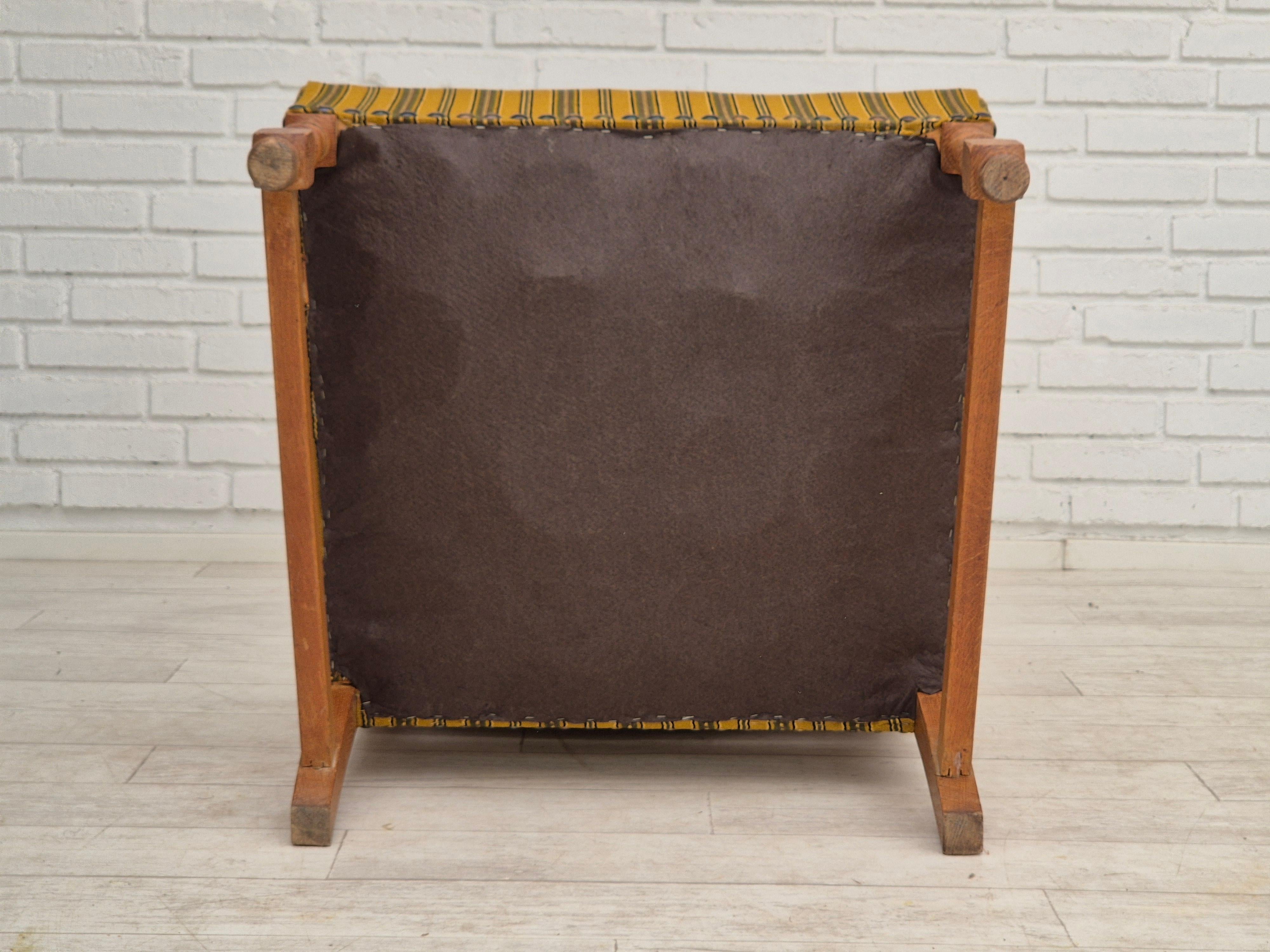 Poltrona danese degli anni '60, originale in ottime condizioni, mobili in lana, rovere massiccio. in vendita 13