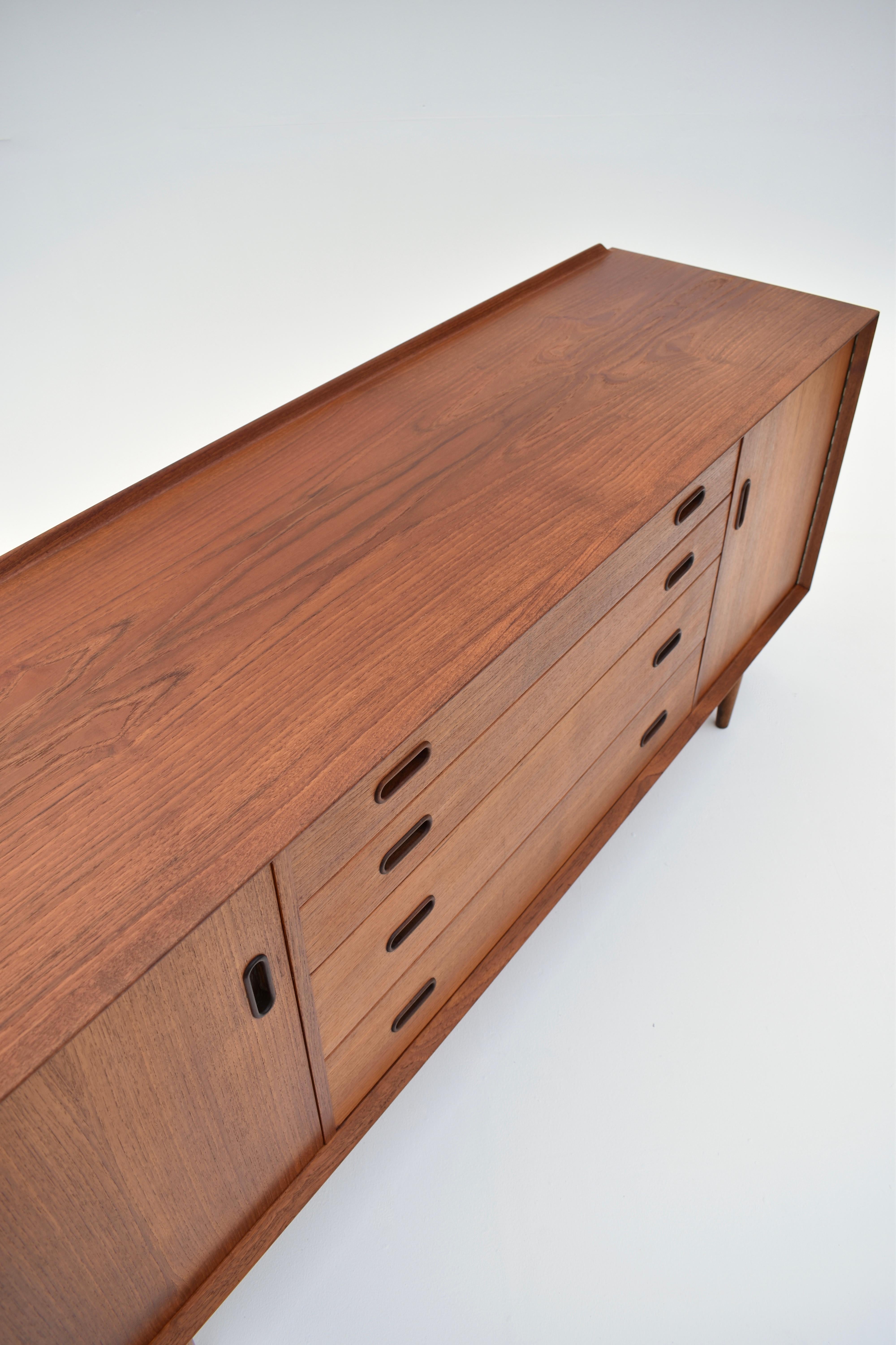 1960's Danish Arne Vodder Model OS25 Teak Sideboard for Sibast 1