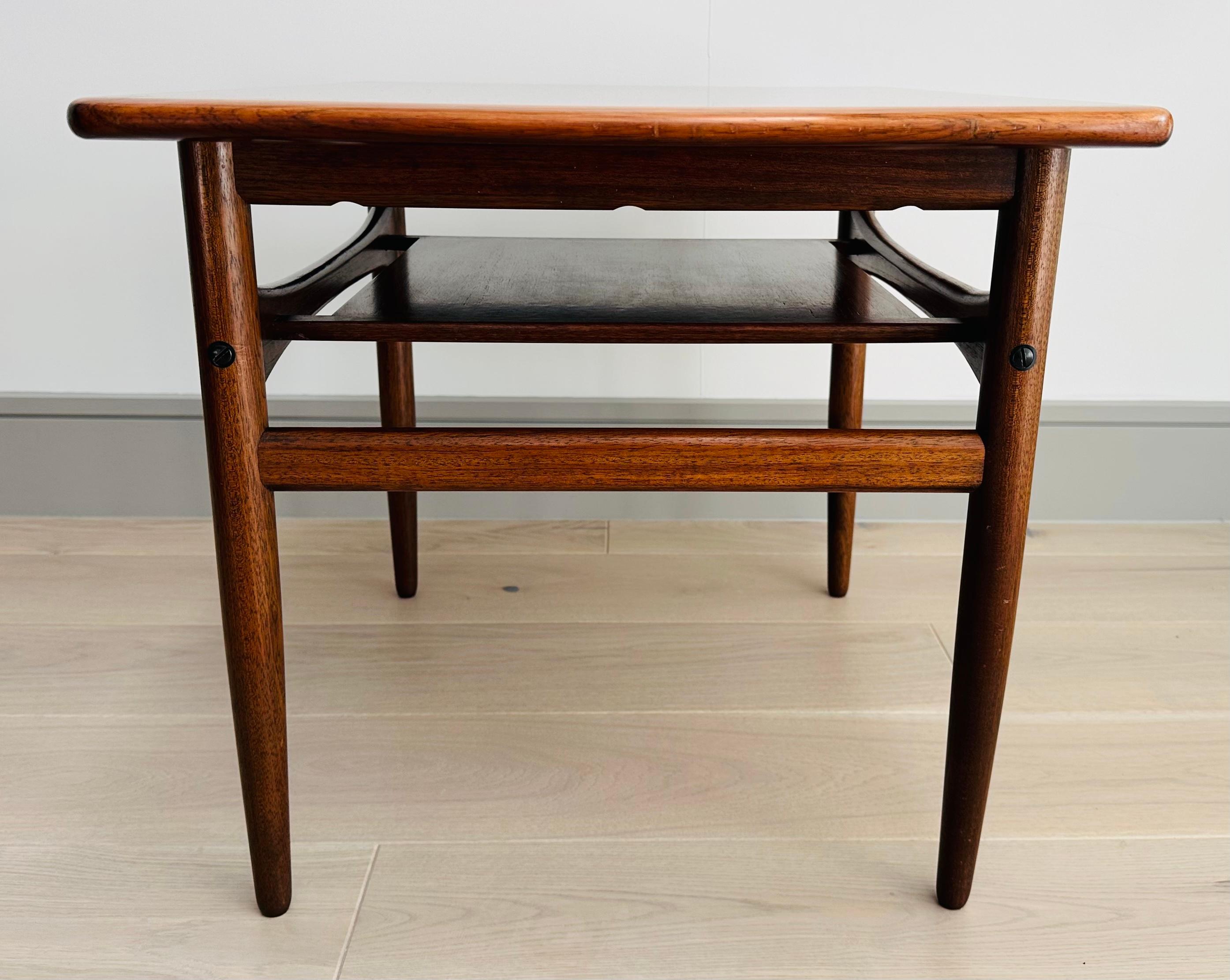 1960s Danish Arrebo Møbler Rosewood Side or Coffee Table by Robert Christensen For Sale 4