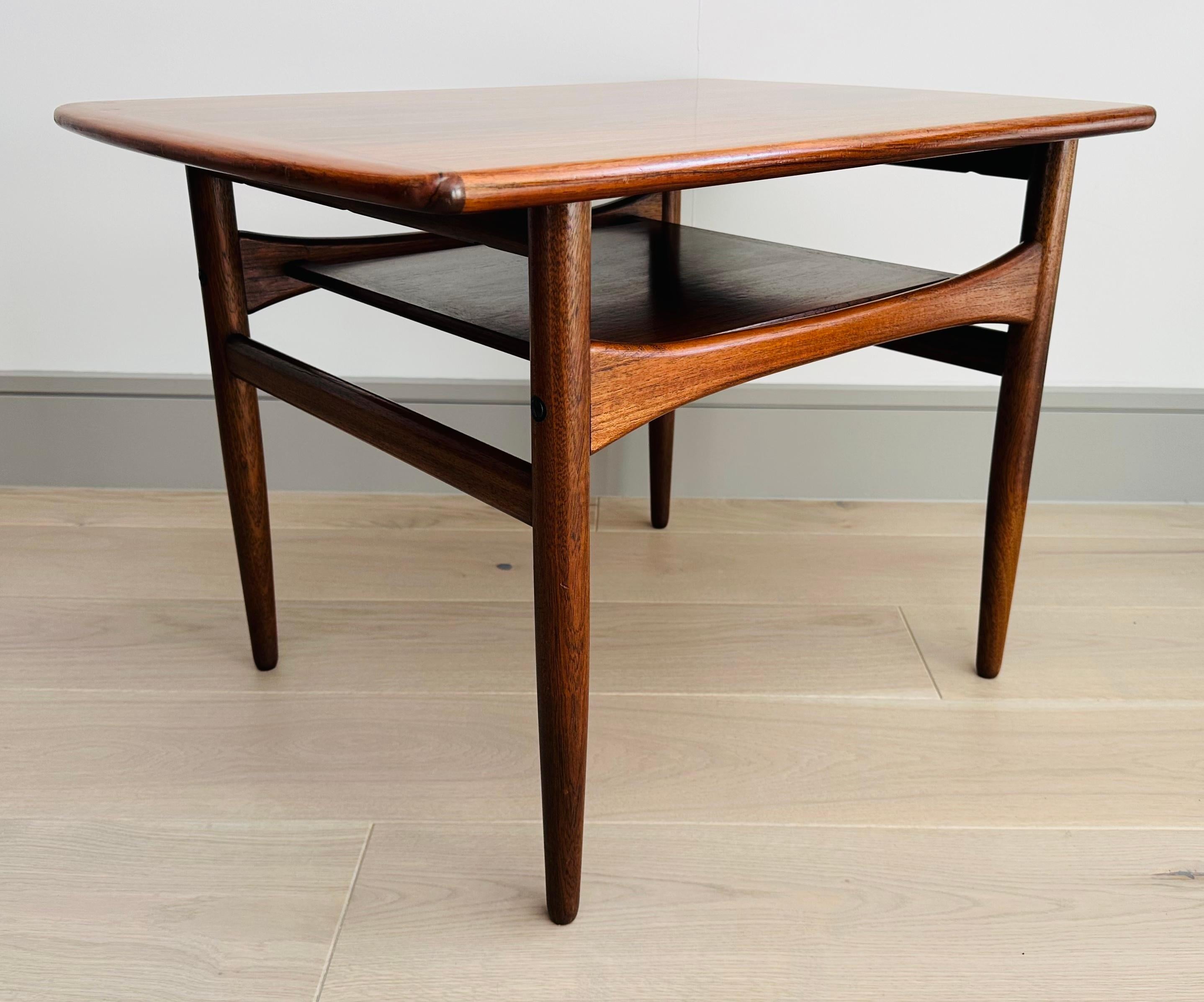 1960s Danish Arrebo Møbler Rosewood Side or Coffee Table by Robert Christensen In Good Condition For Sale In London, GB