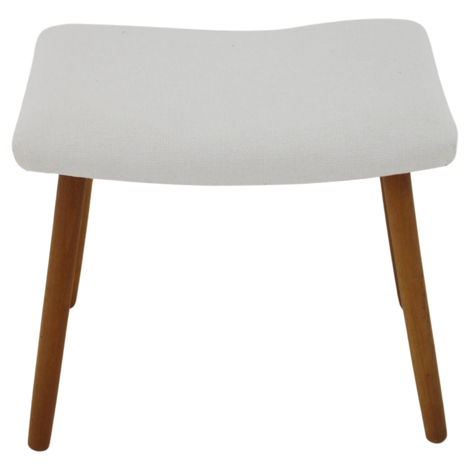 Sgabello danese in Beeche con tessuto del 1960 in vendita