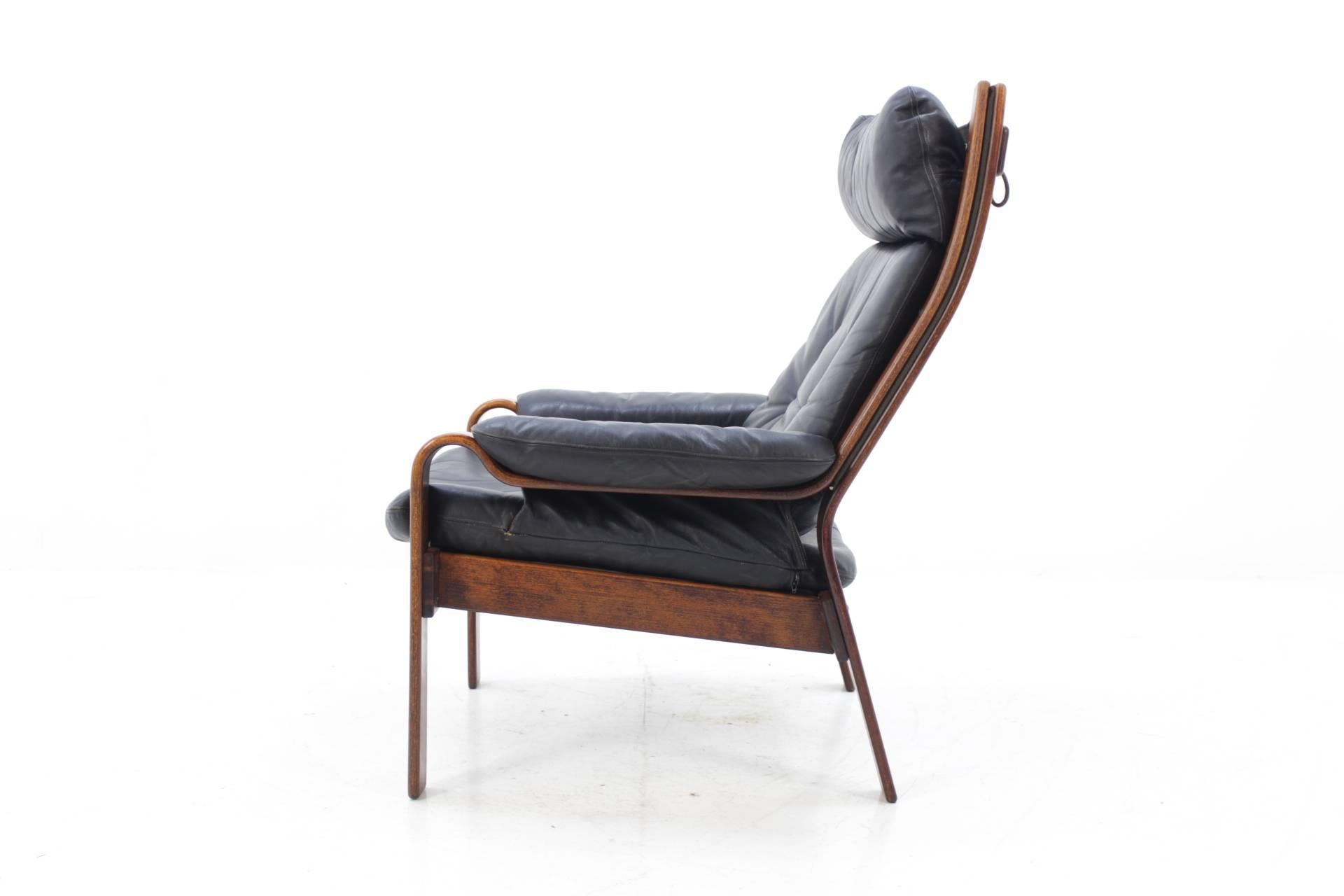 1960s Danish Bentwood Leather Lounge Chair 1
