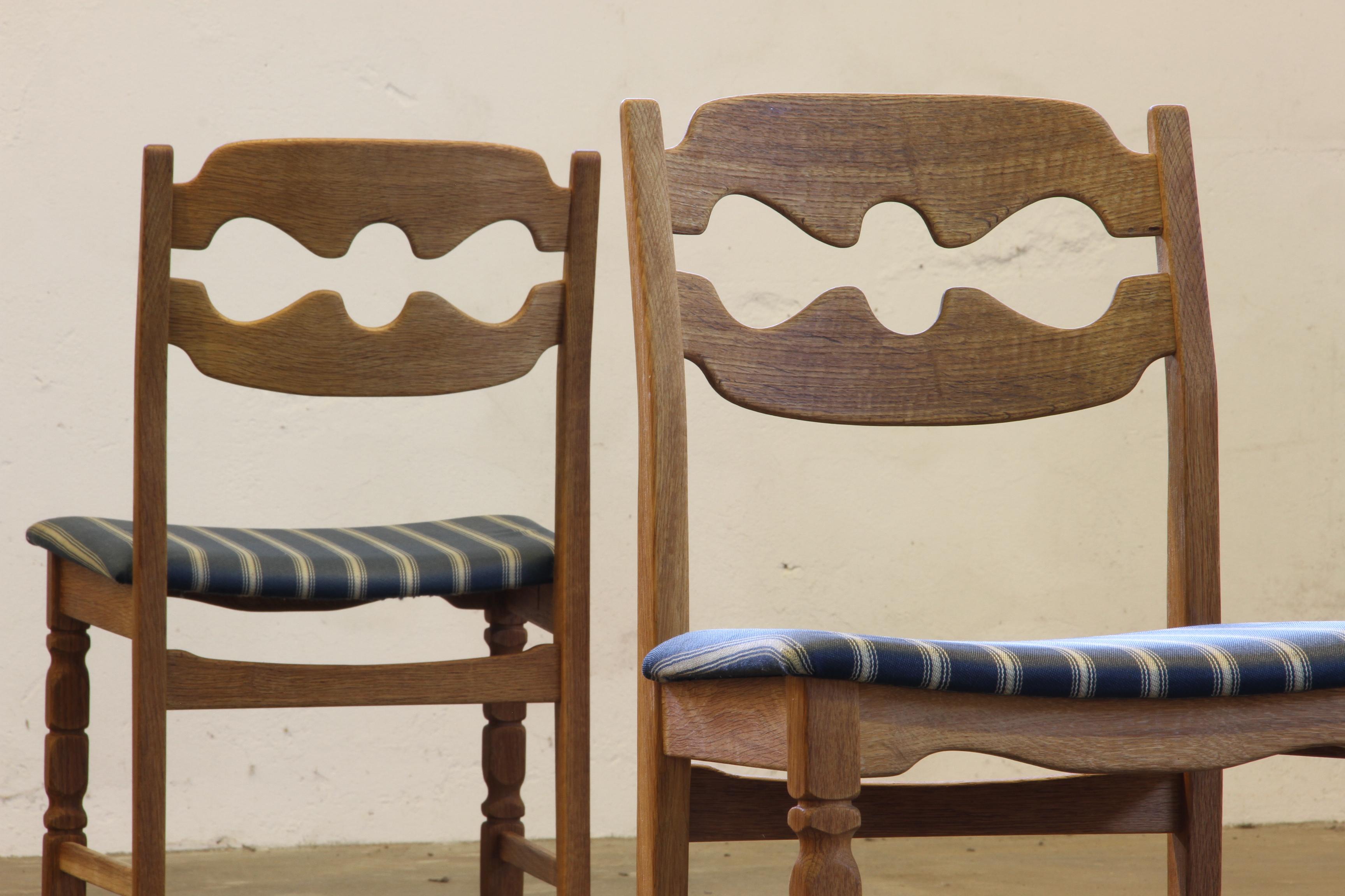 1960s Danish Brutalist Oak Razorblade Dining Chairs by Henning Kjærnulf For Sale 4