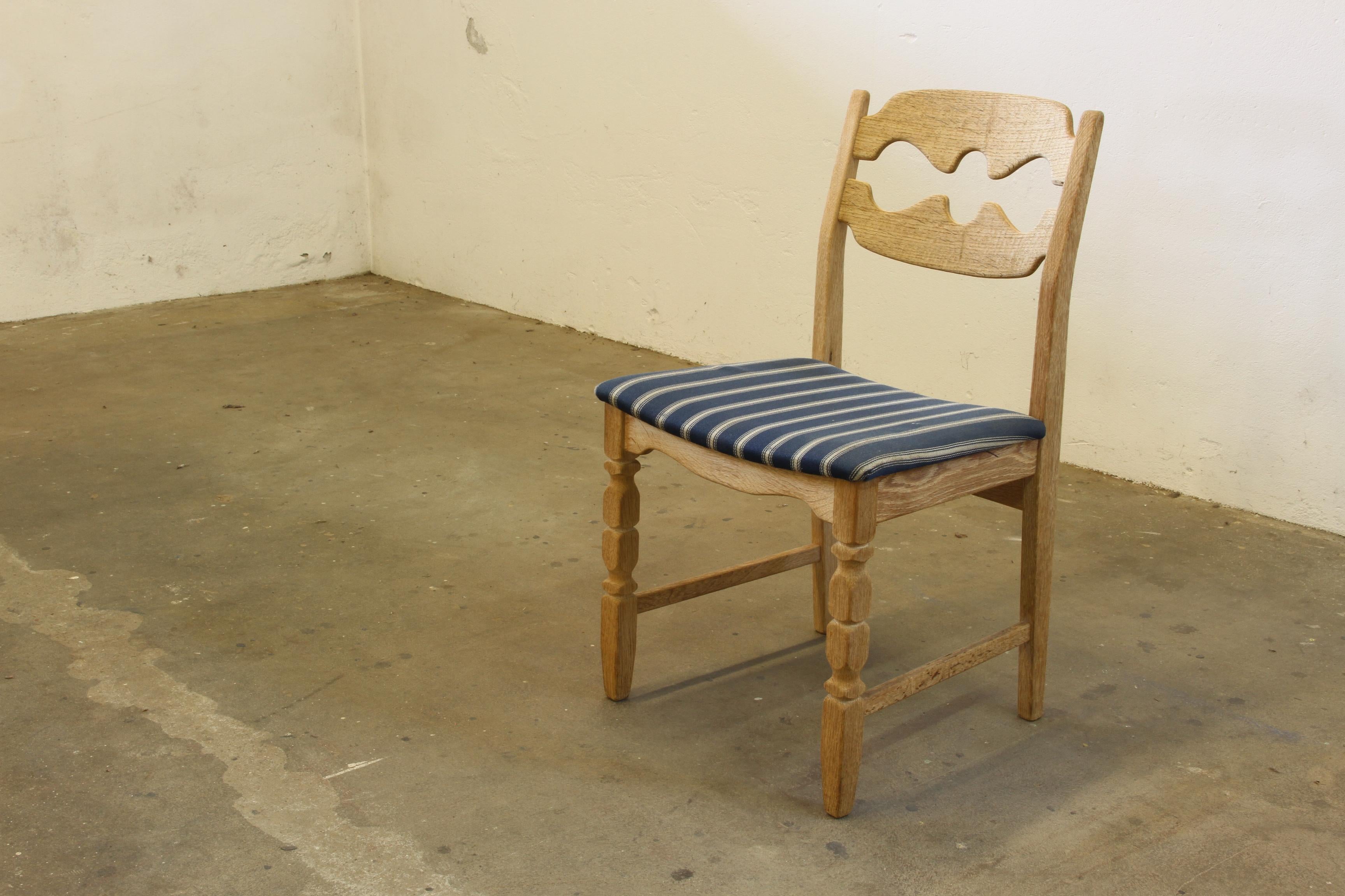 1960s Danish Brutalist Oak Razorblade Dining Chairs by Henning Kjærnulf For Sale 12