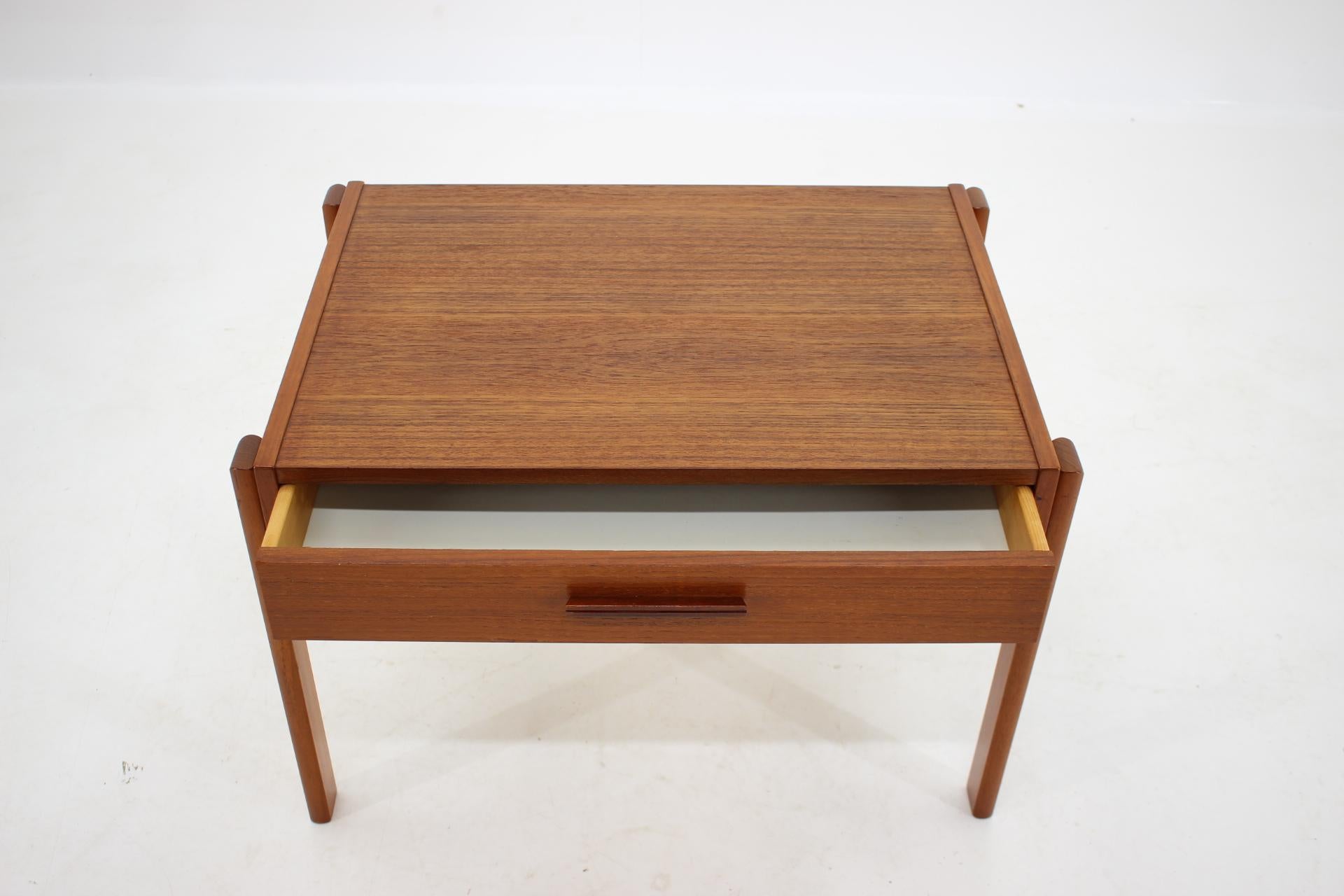 Mid-20th Century 1960s Danish Chest of Drawer For Sale