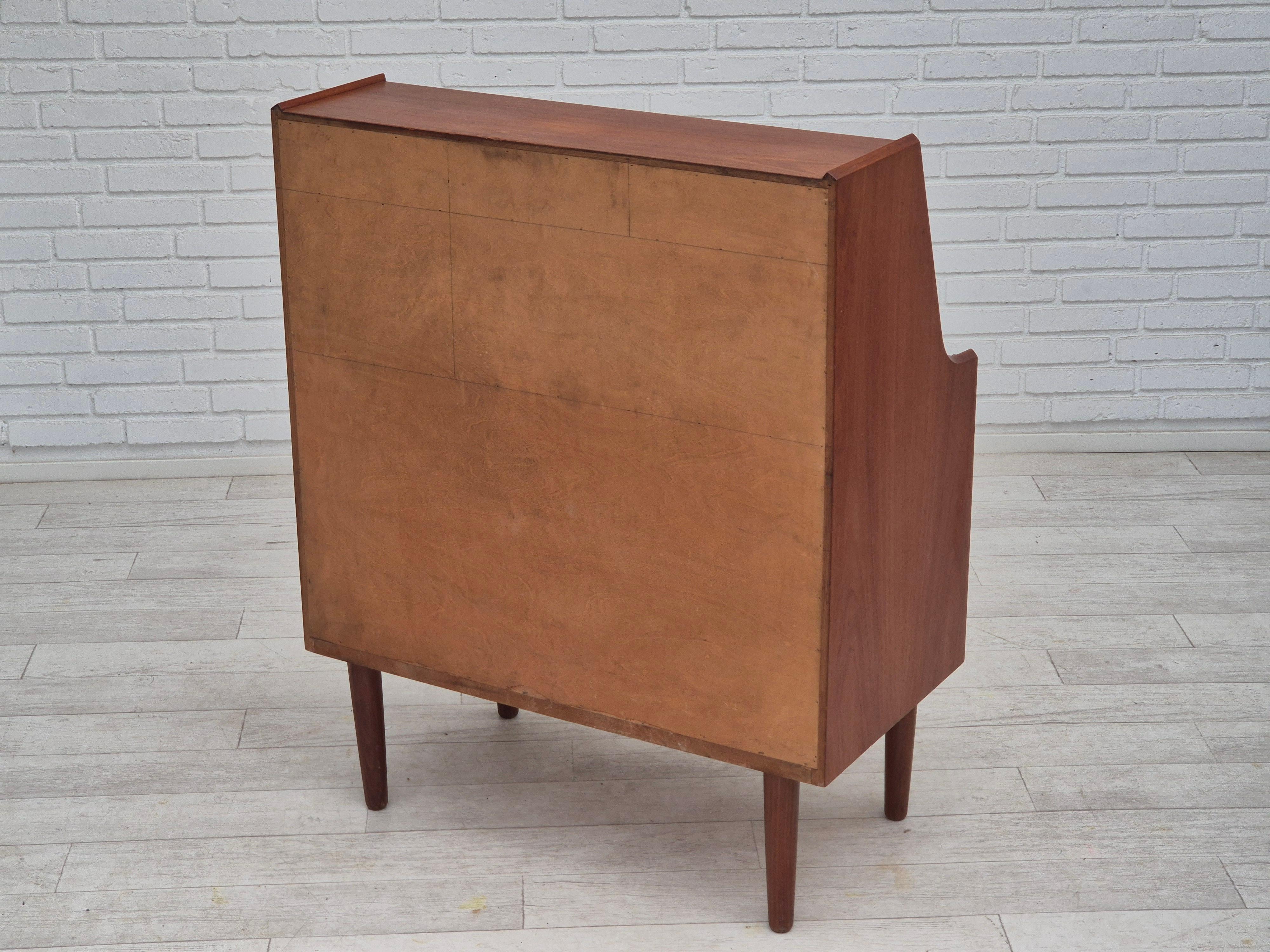 Mid-20th Century 1960s, Danish chest of drawers, original condition, foldable mirror, solid teak. For Sale