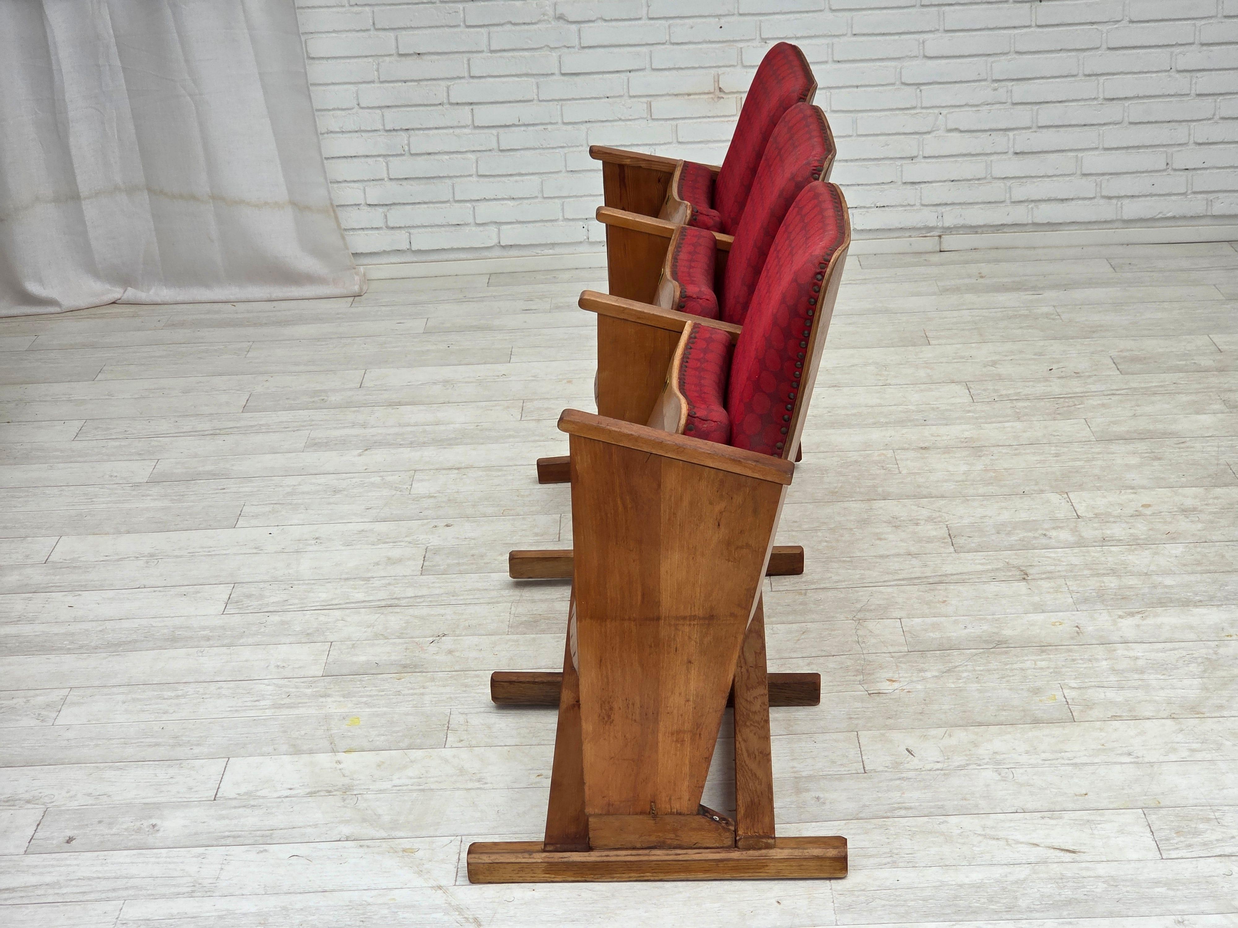 Fauteuils de cinéma danois des années 1960, état d'origine. Bon état - En vente à Tarm, 82